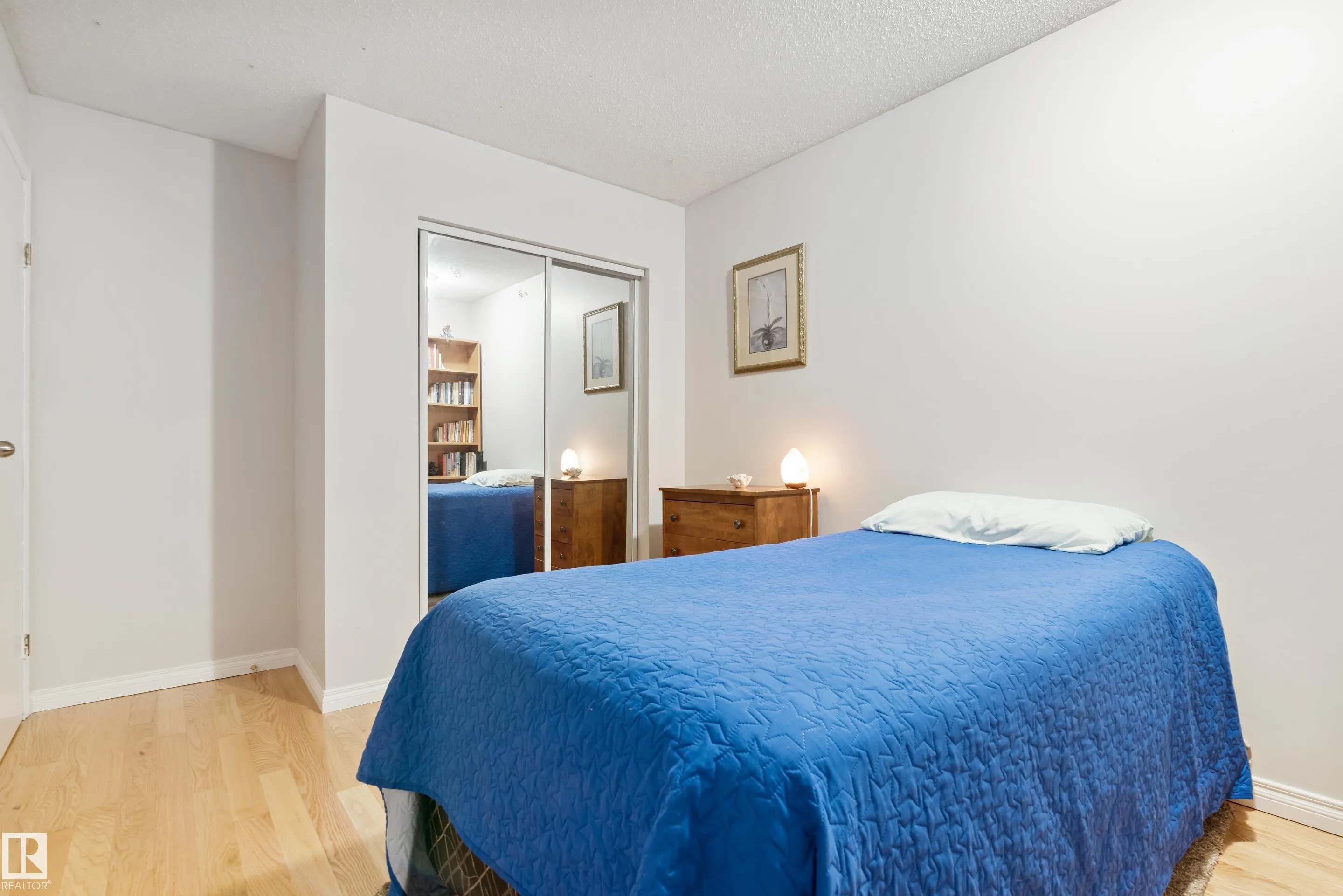 40 FERNWOOD Crescent