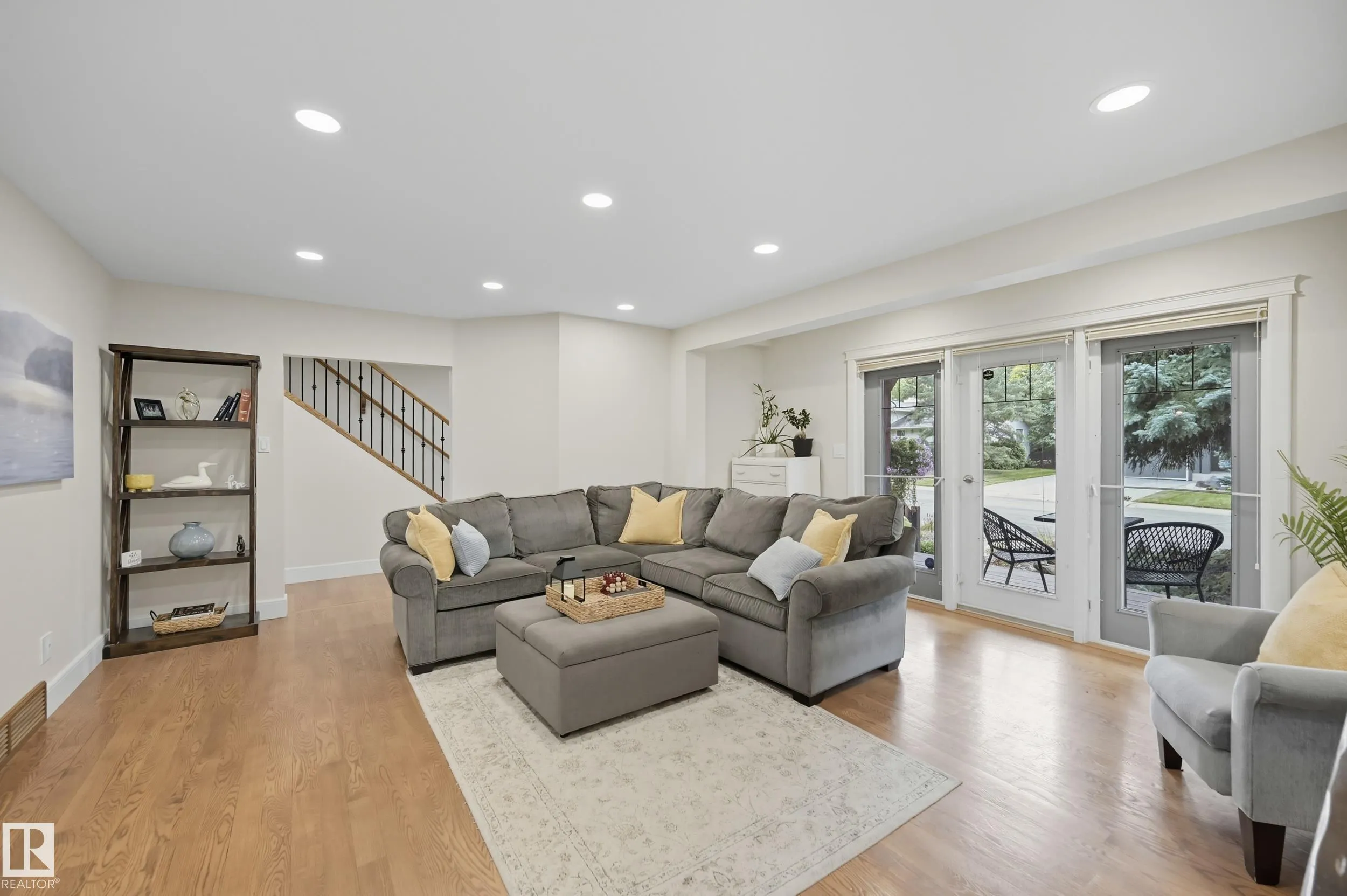 12408 39 Avenue