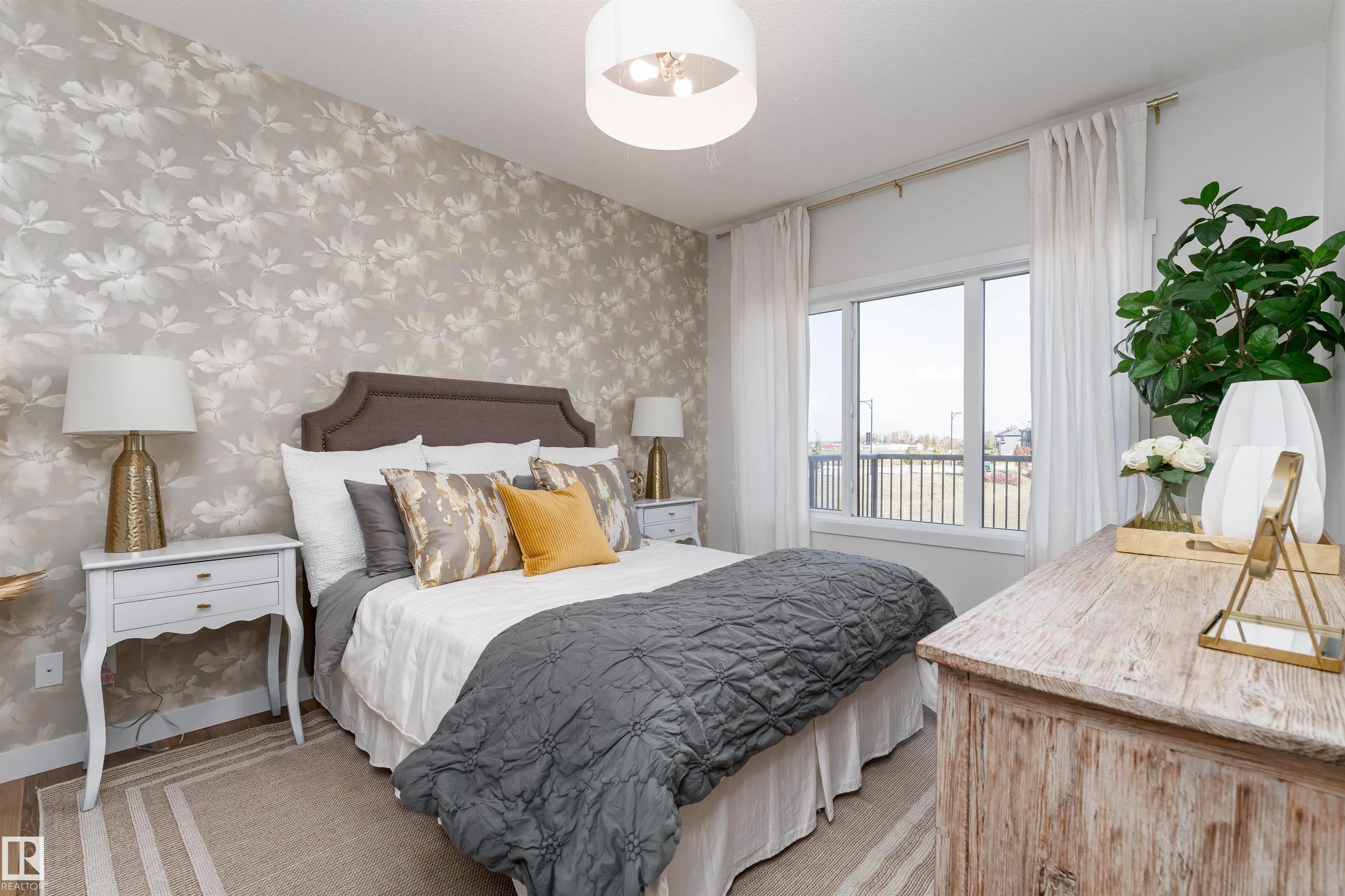 56 TILIA Place