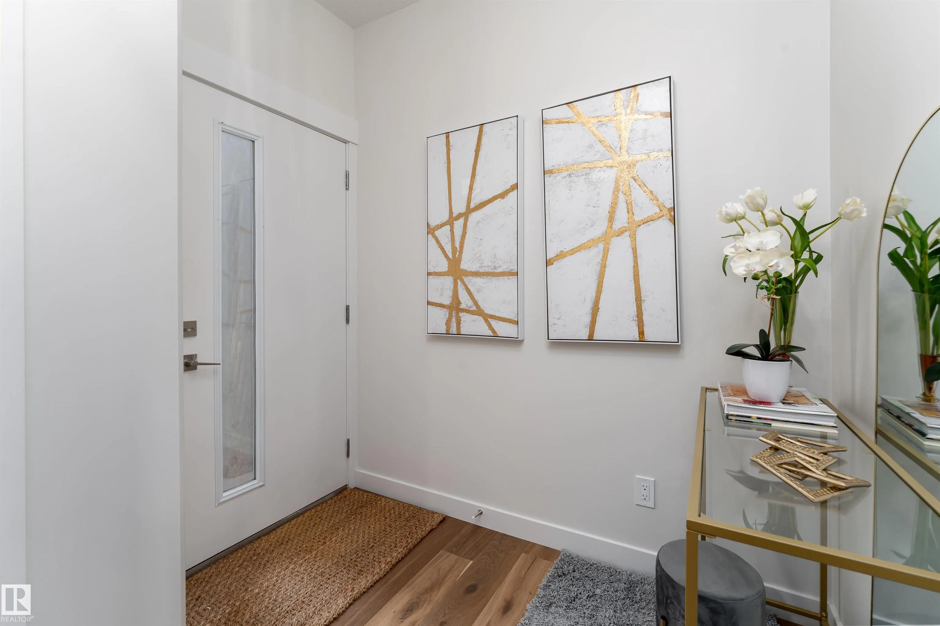 56 TILIA Place
