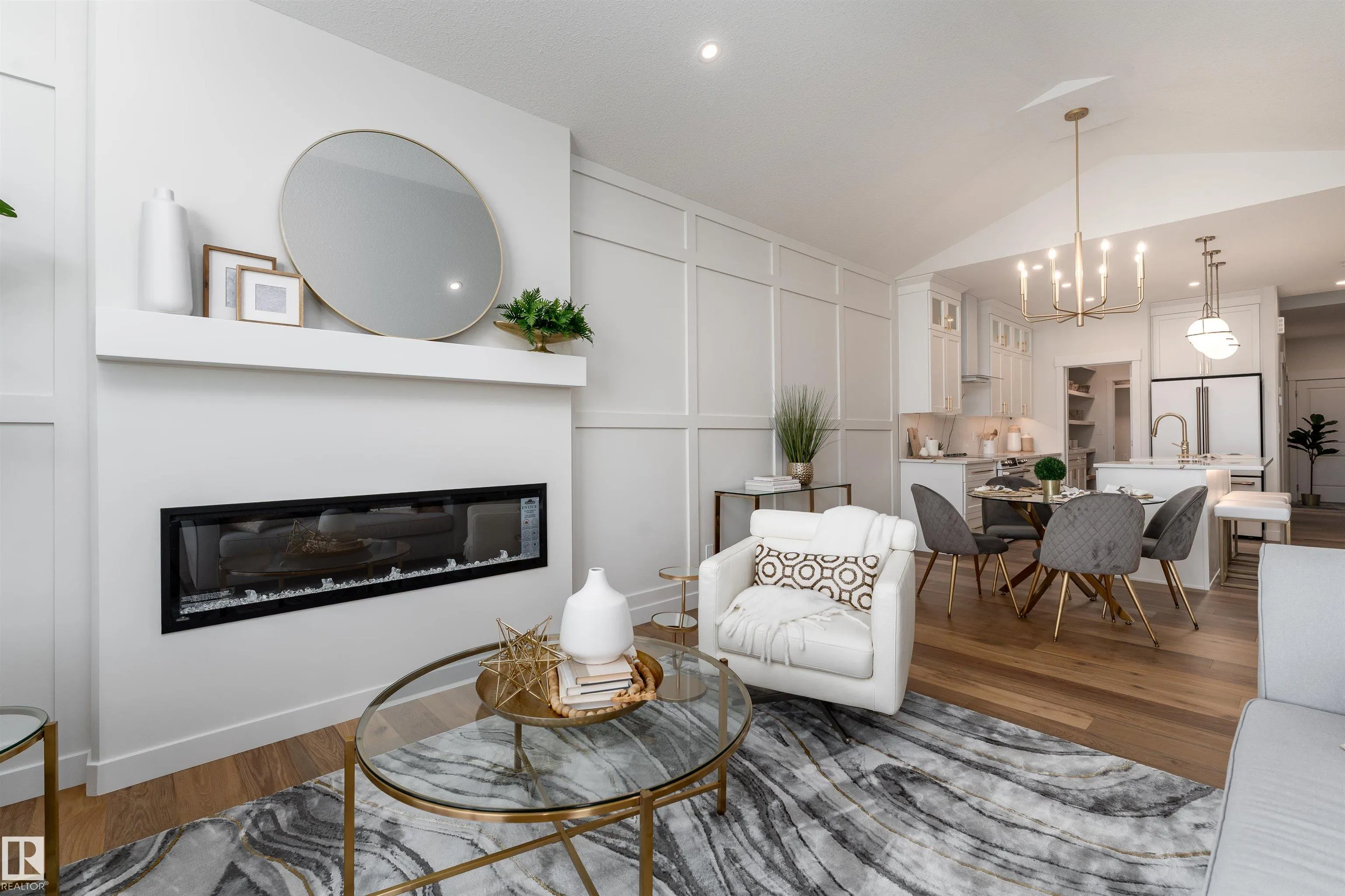 56 TILIA Place