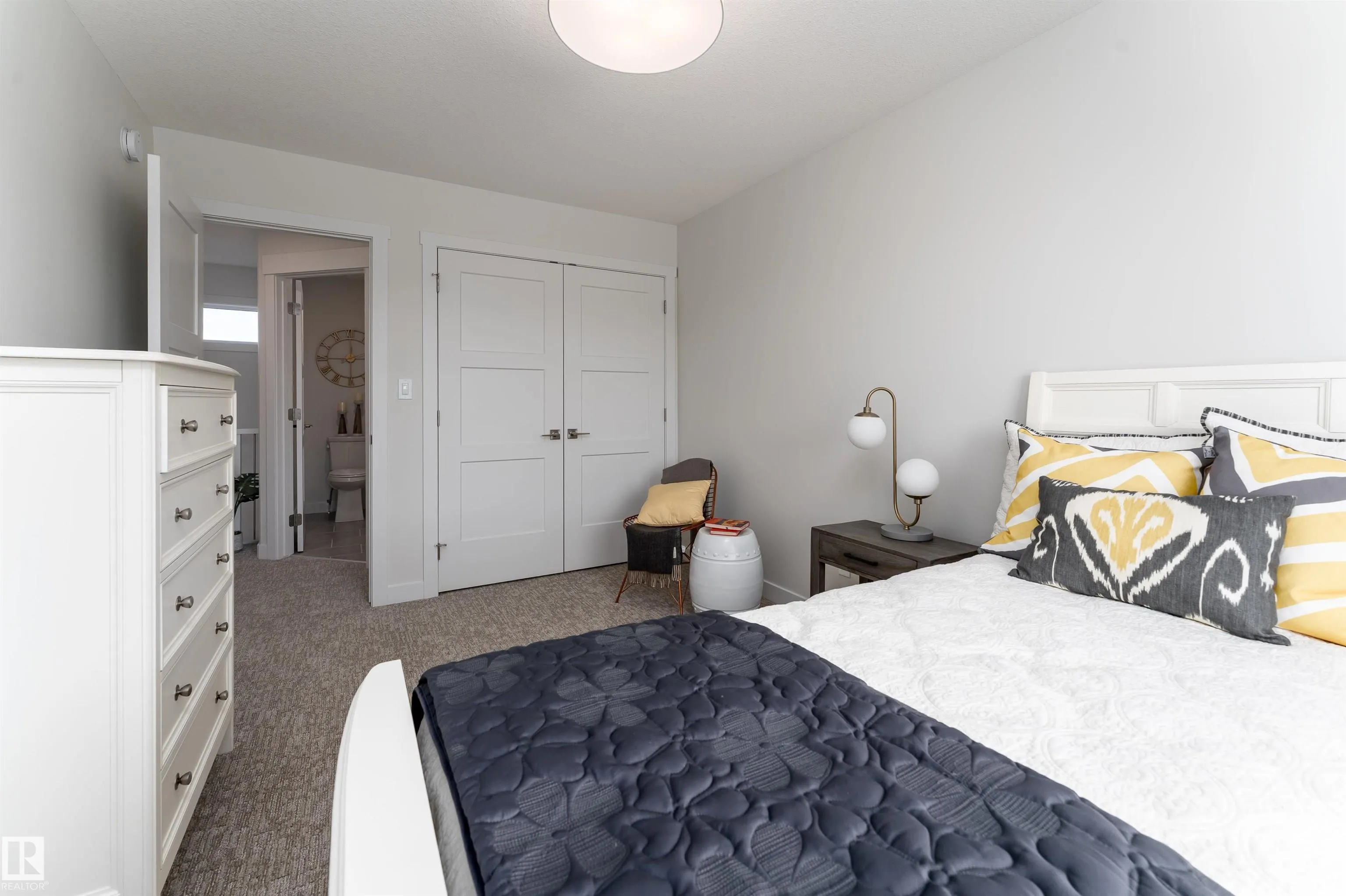 56 TILIA Place