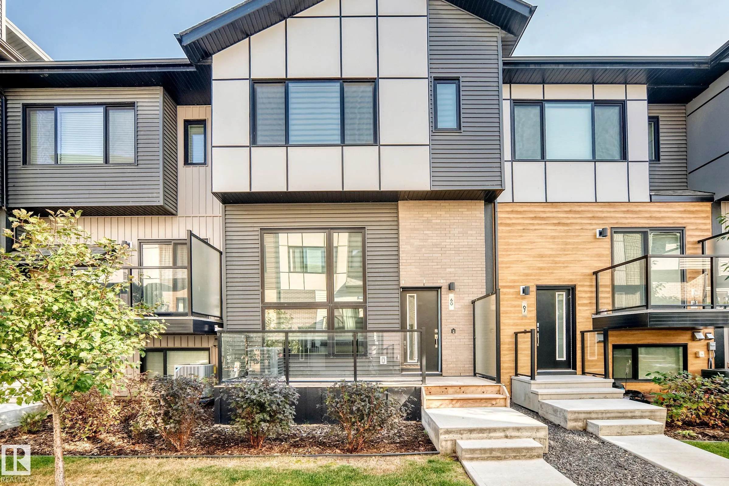 50 EBONY Boulevard