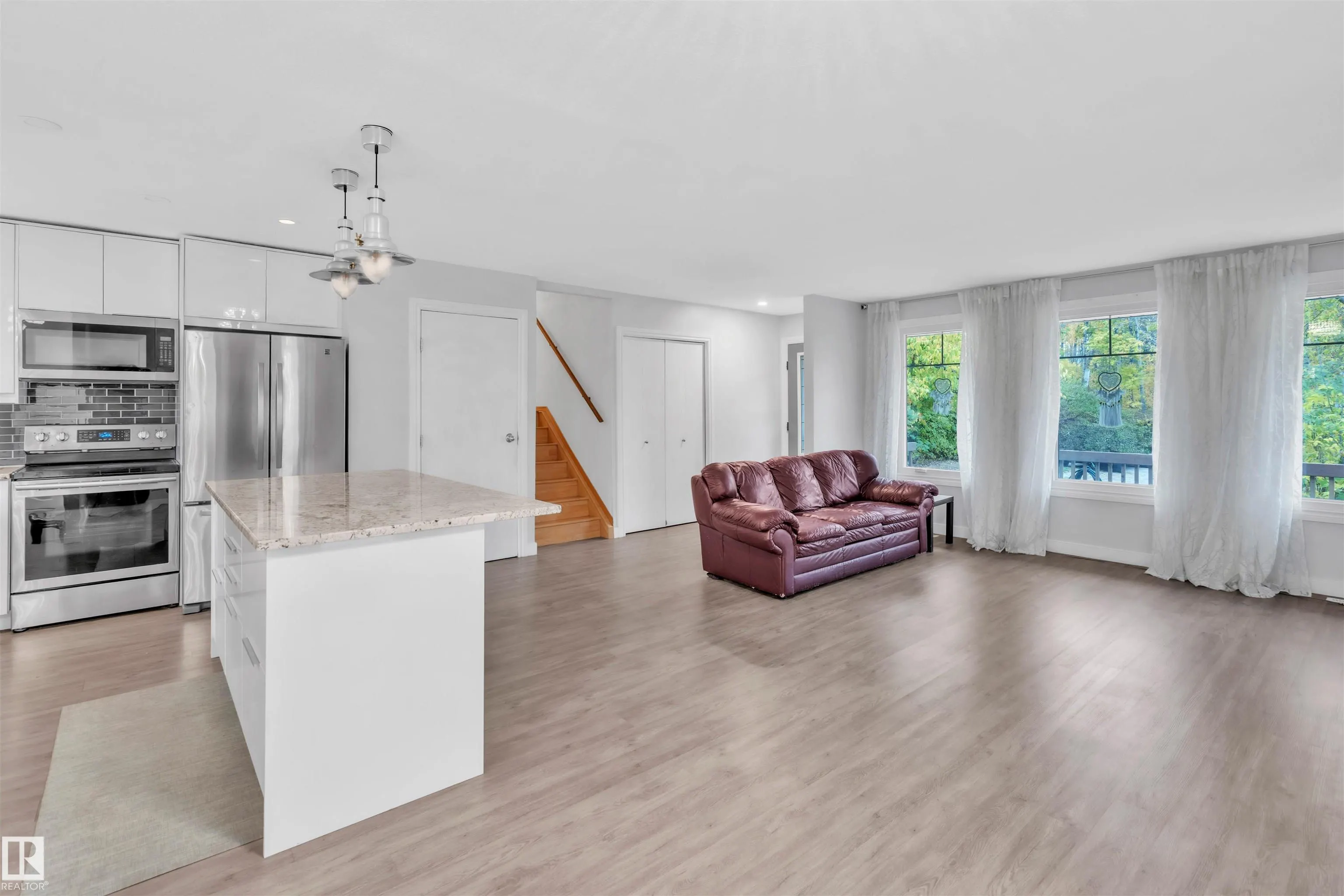 42204B TWP RD 624