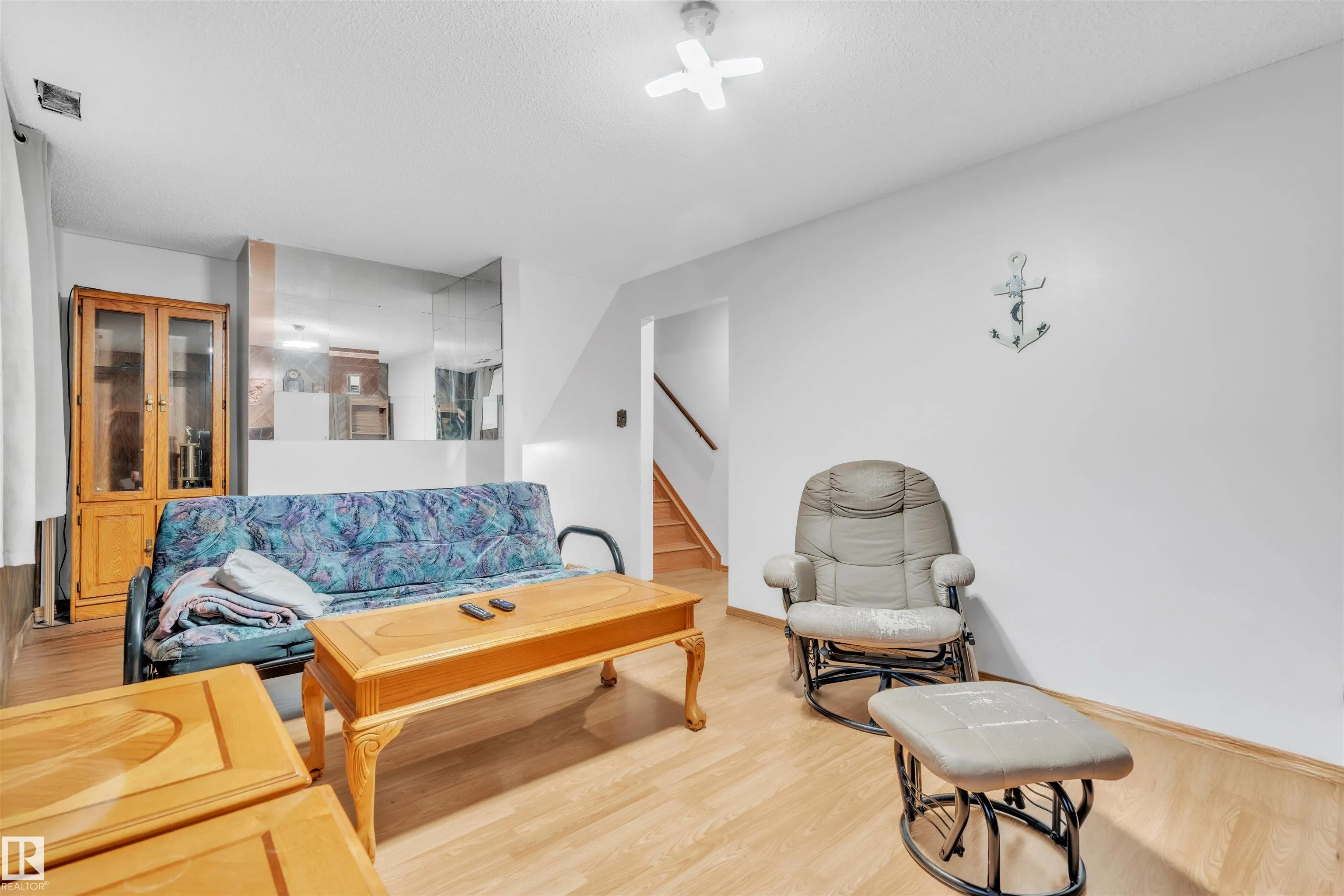 42204B TWP RD 624