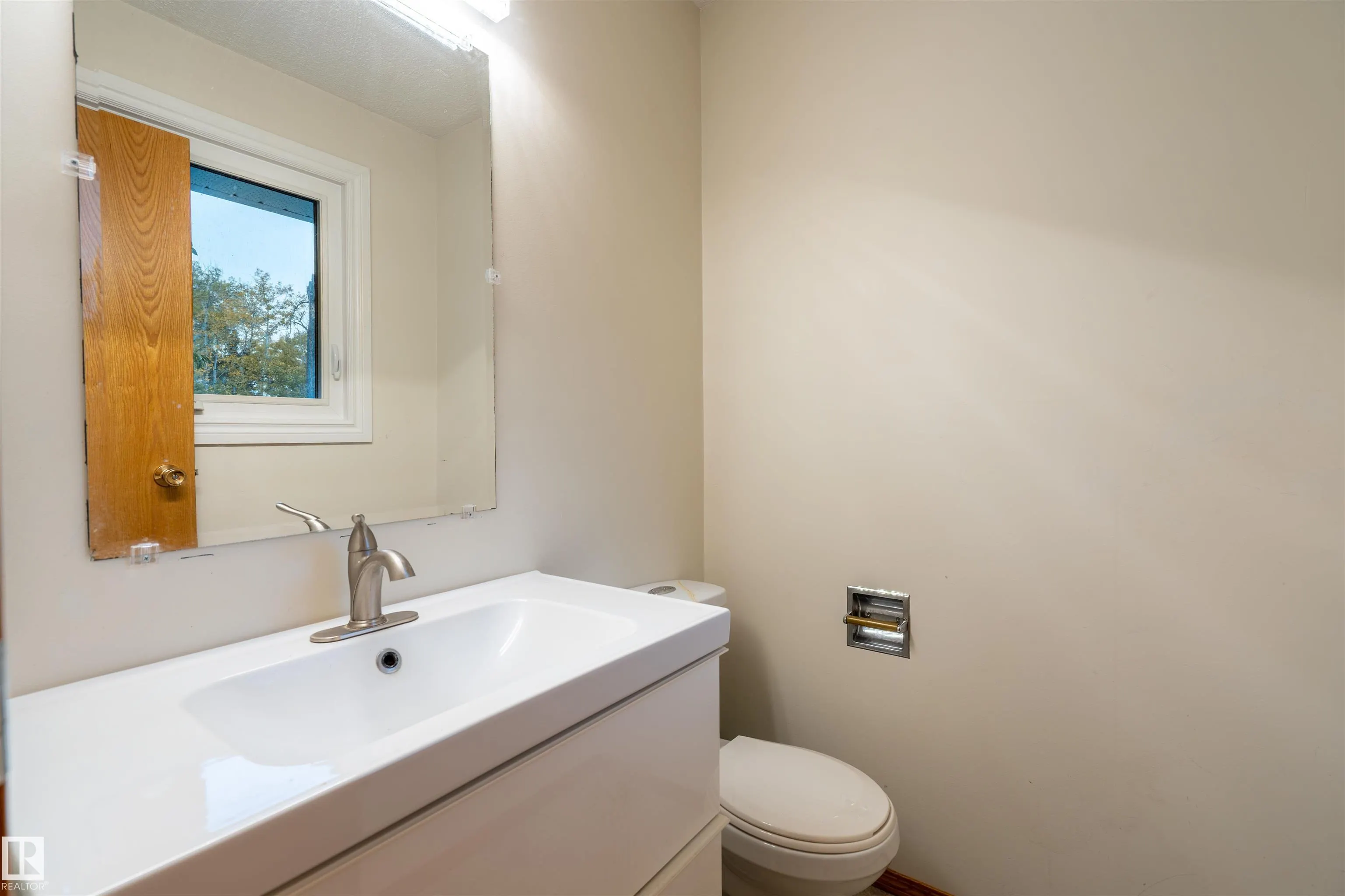 42204B TWP RD 624