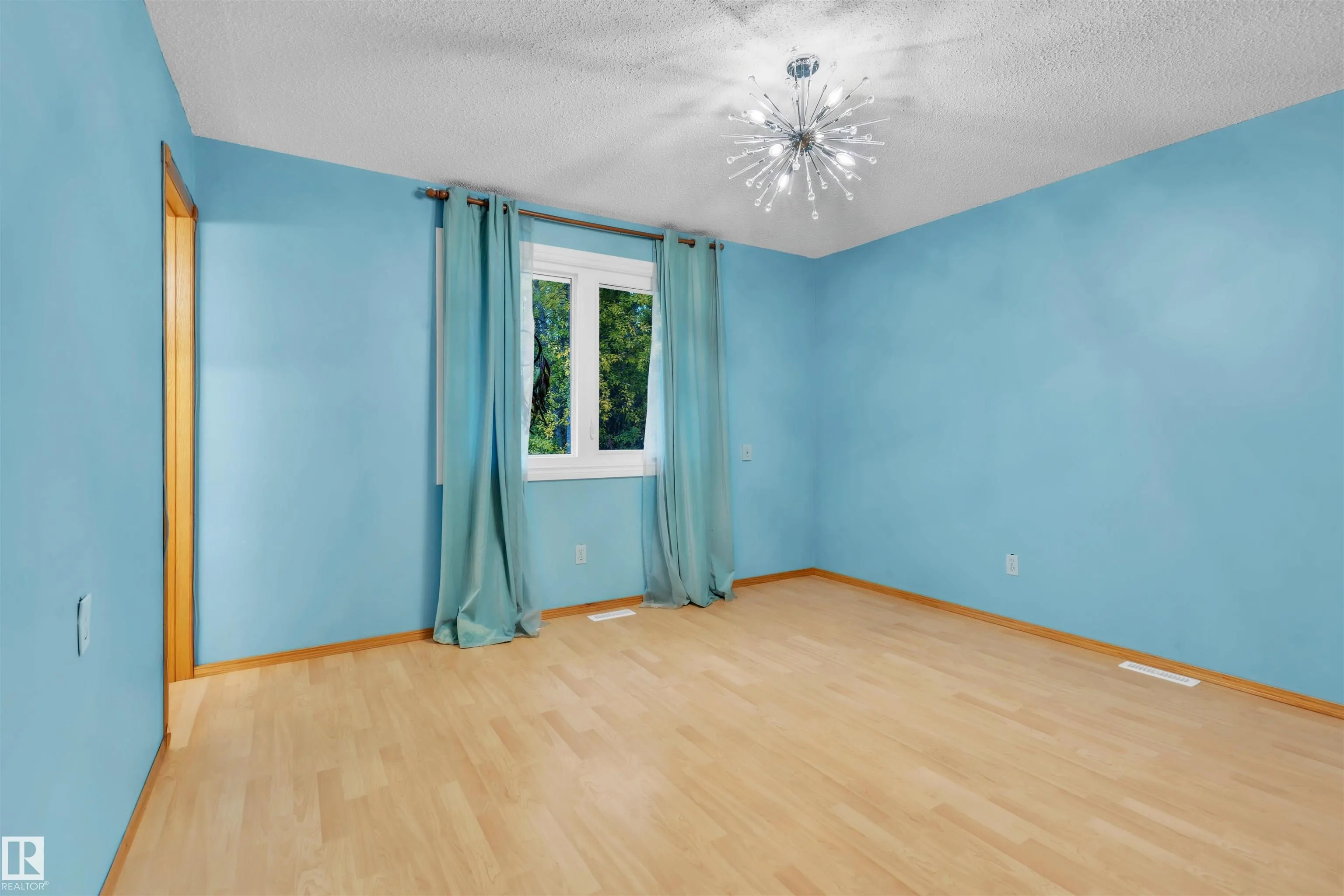 42204B TWP RD 624