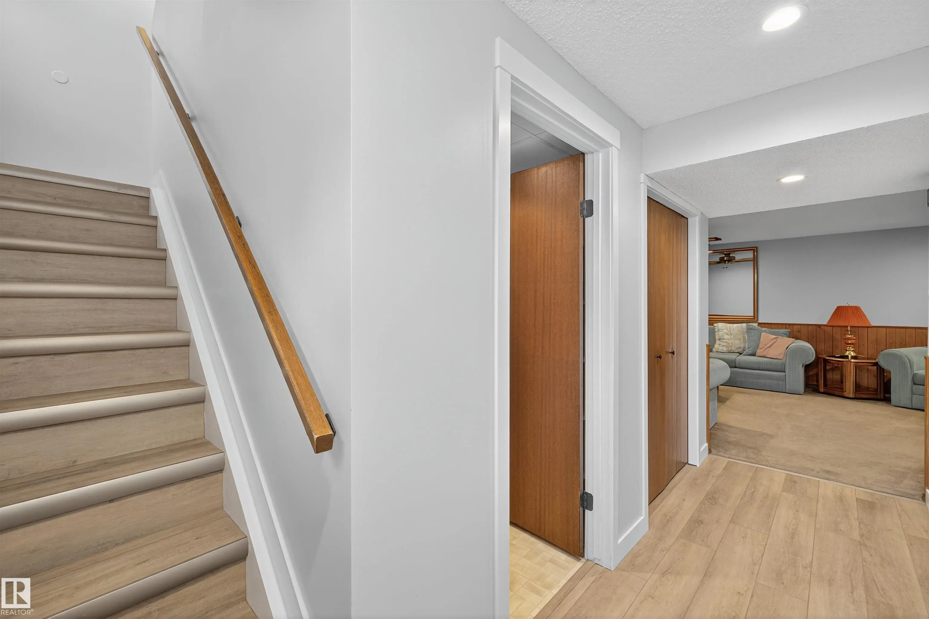 13815 35 ST