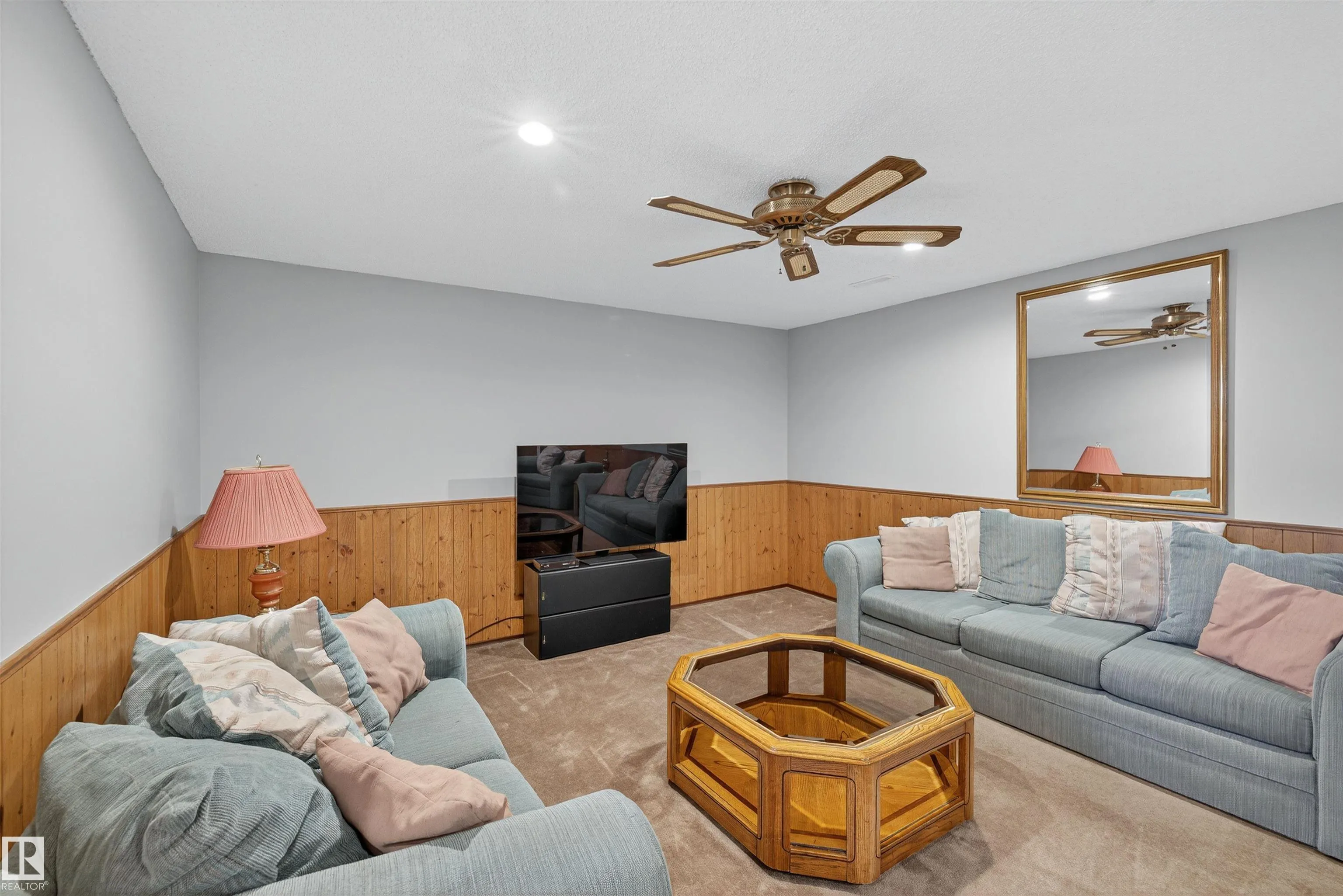 13815 35 ST