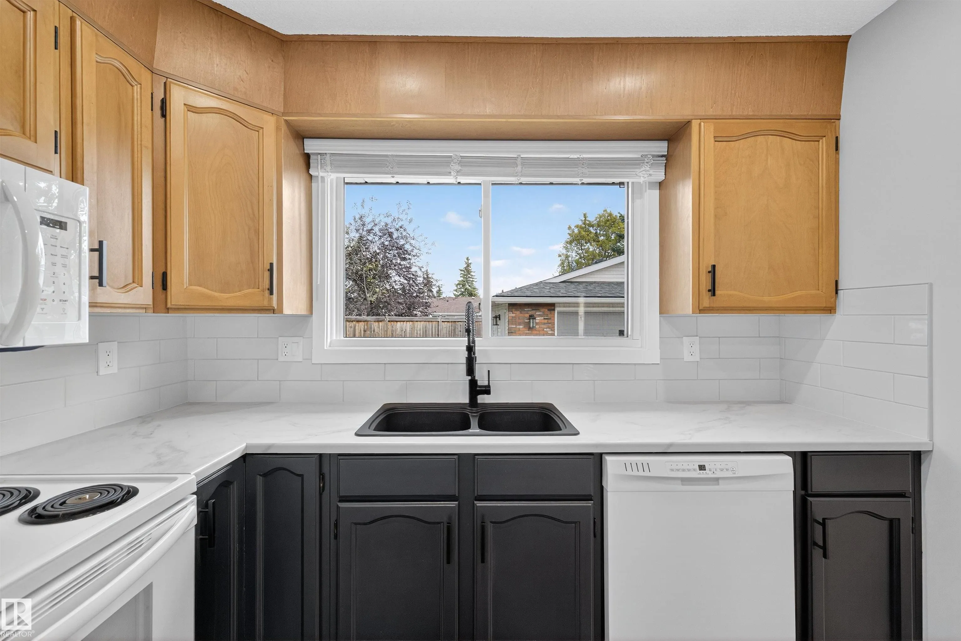 13815 35 ST