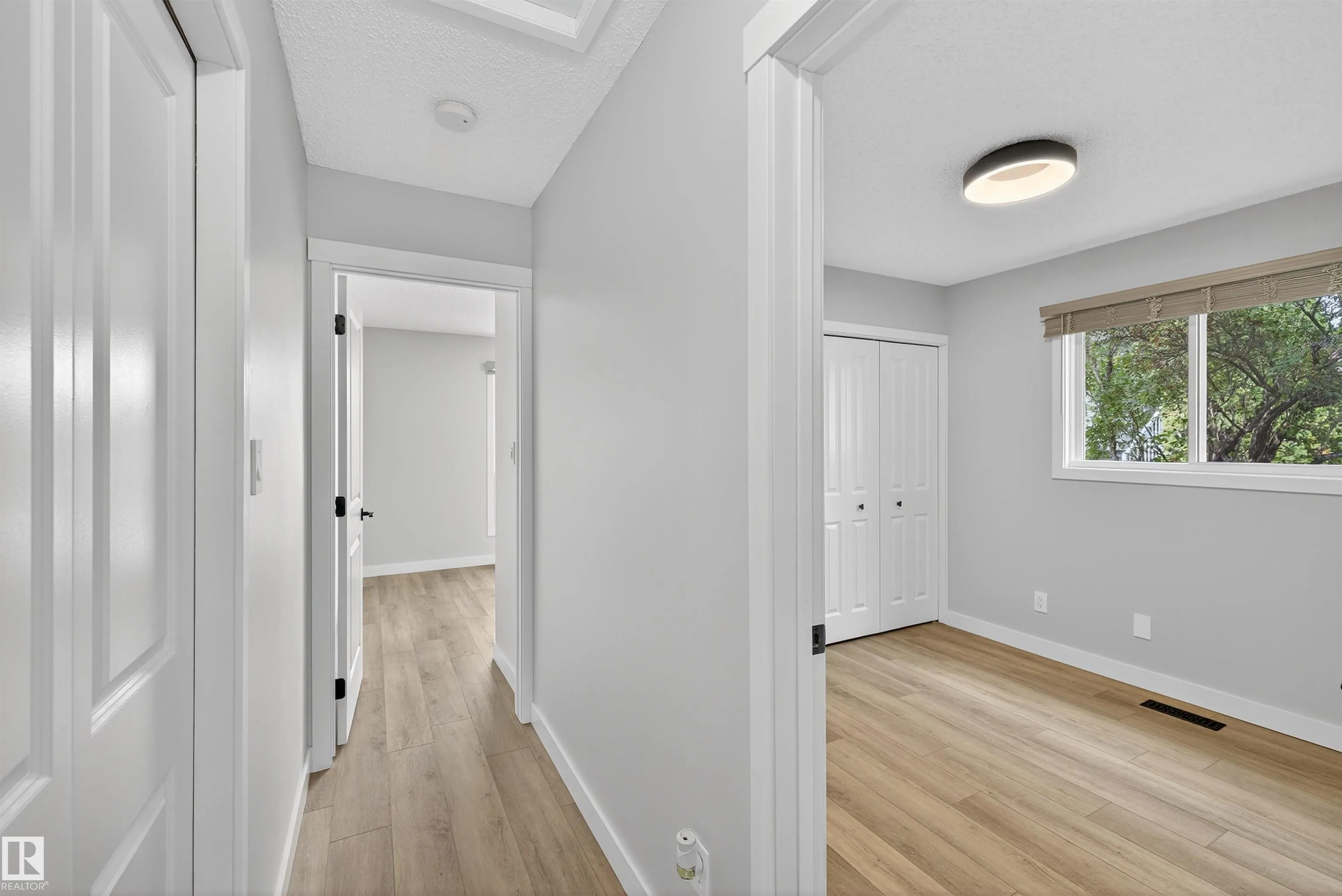 13815 35 ST