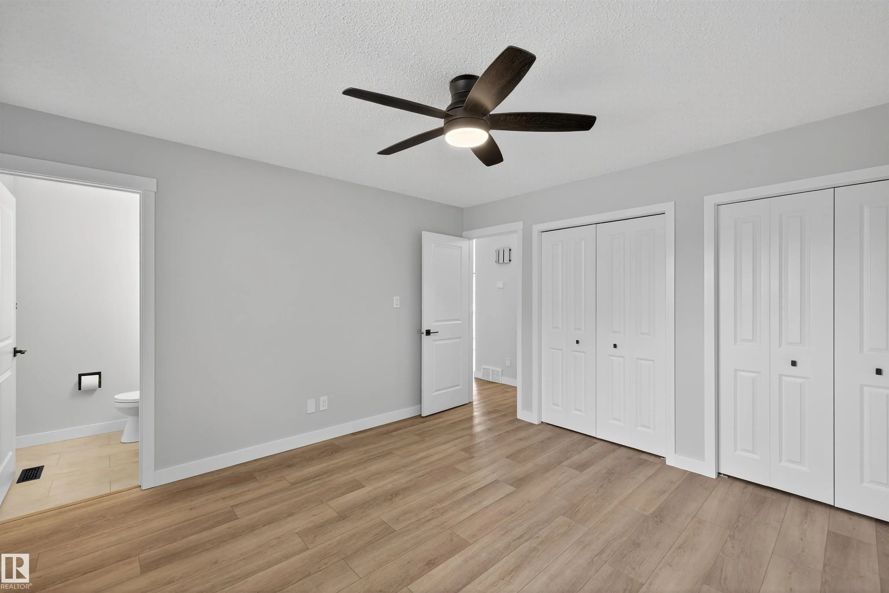 13815 35 ST