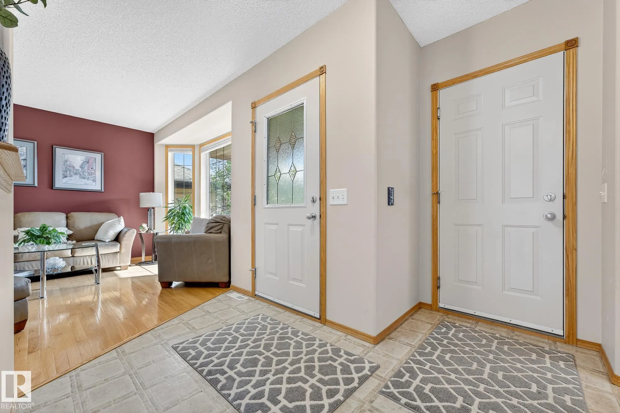 310 HILLIARD Close