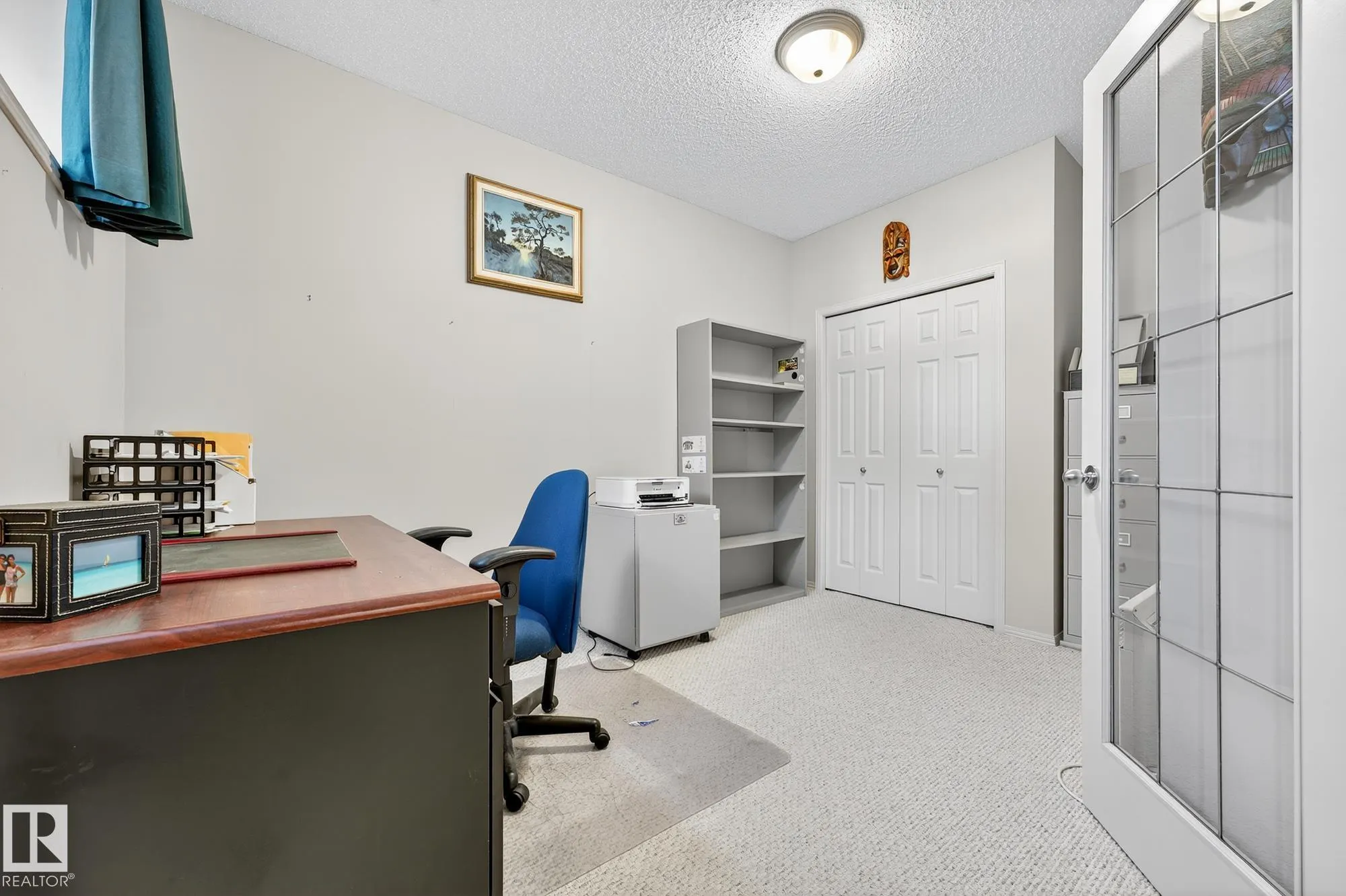 310 HILLIARD Close