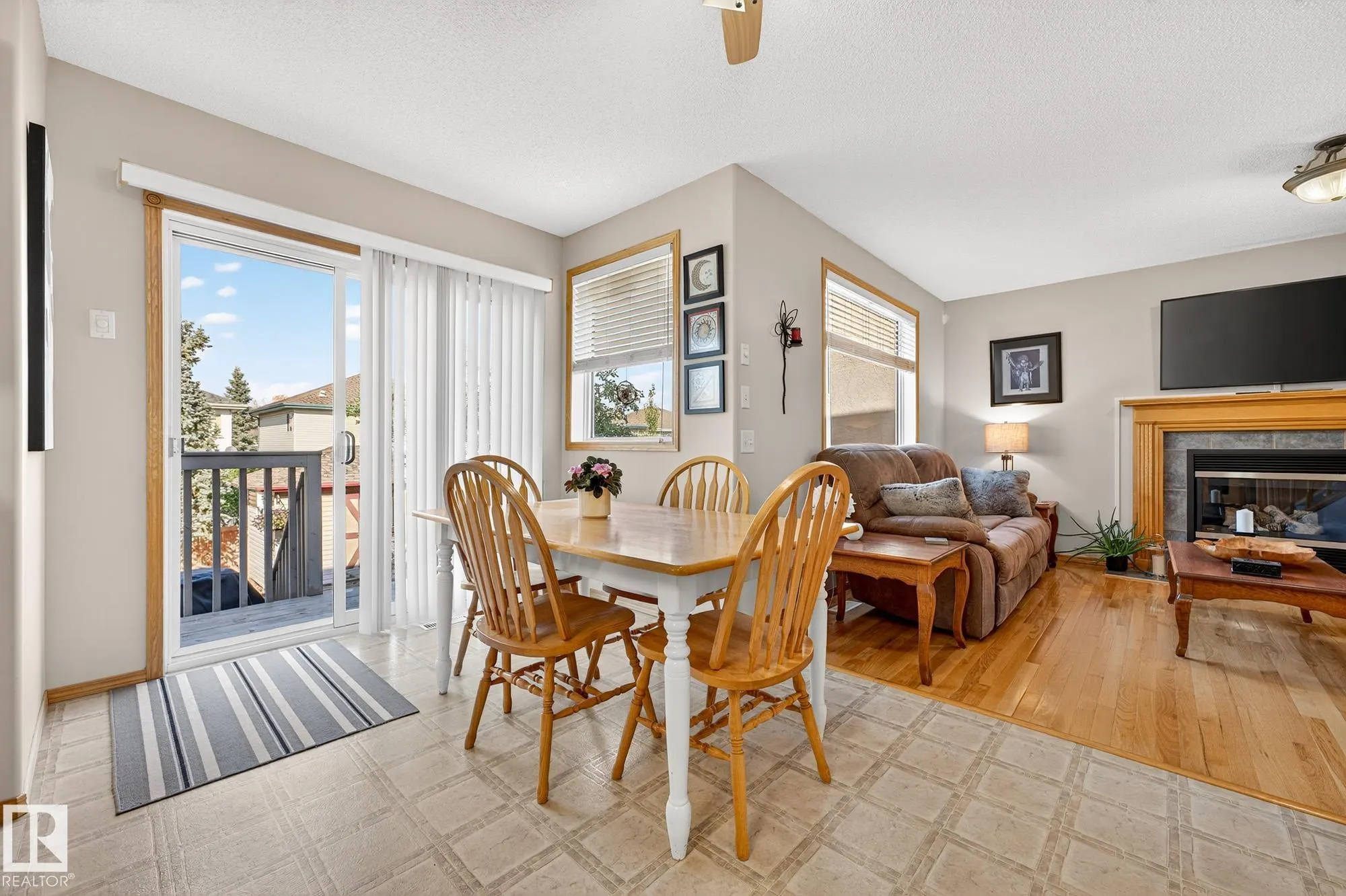310 HILLIARD Close