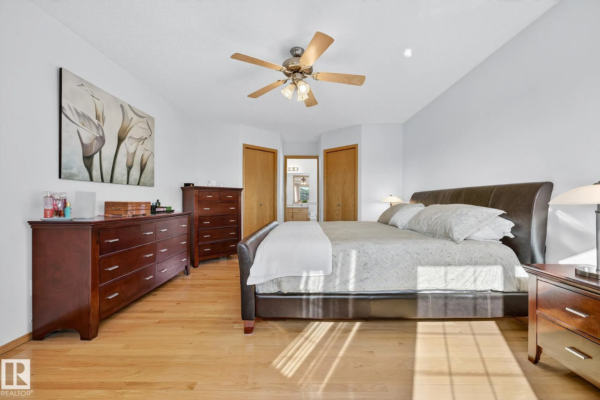 310 HILLIARD Close