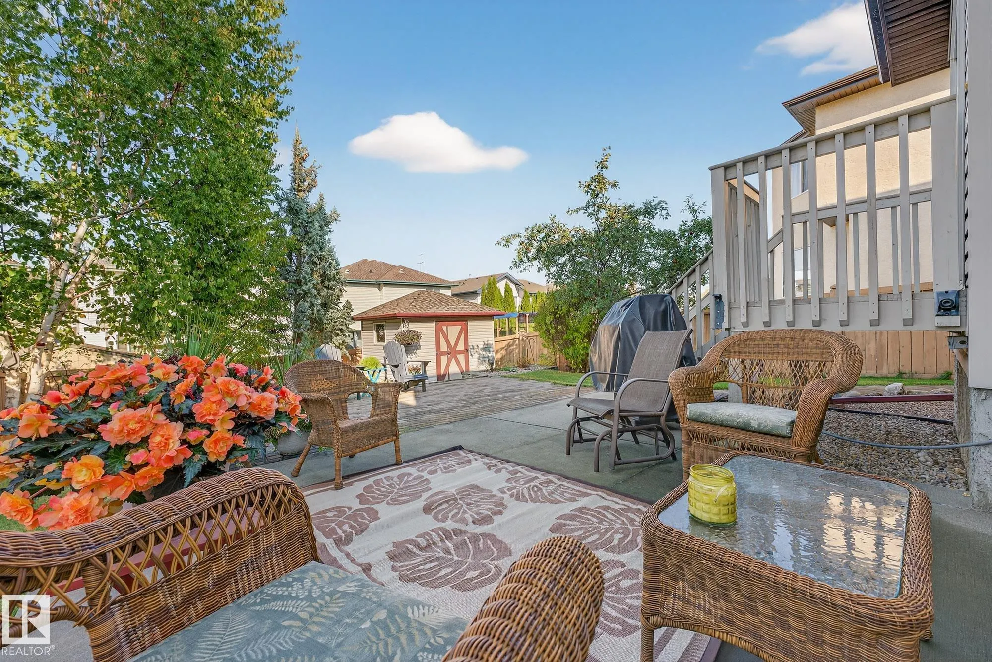 310 HILLIARD Close
