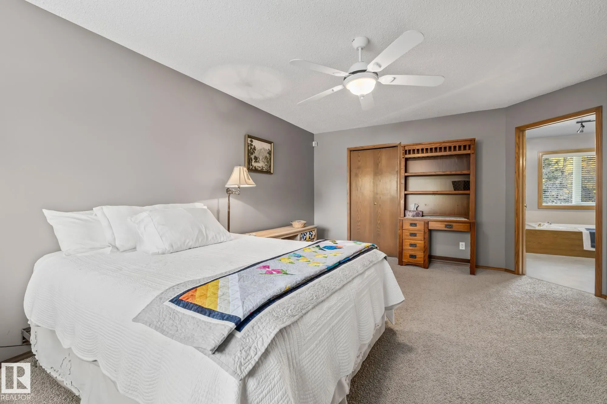 3 HARNOIS Place