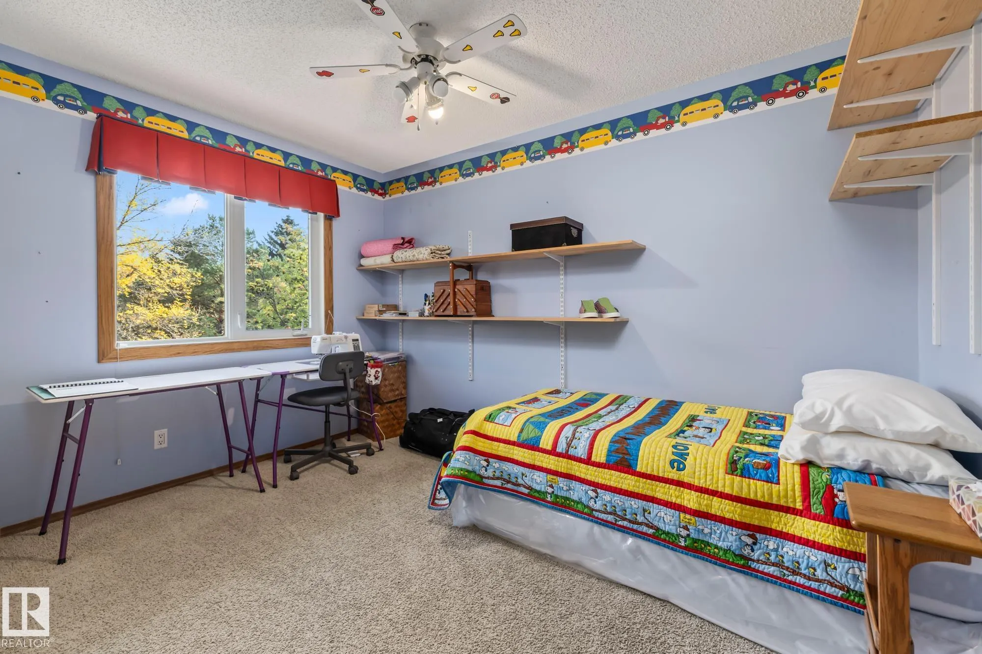 3 HARNOIS Place