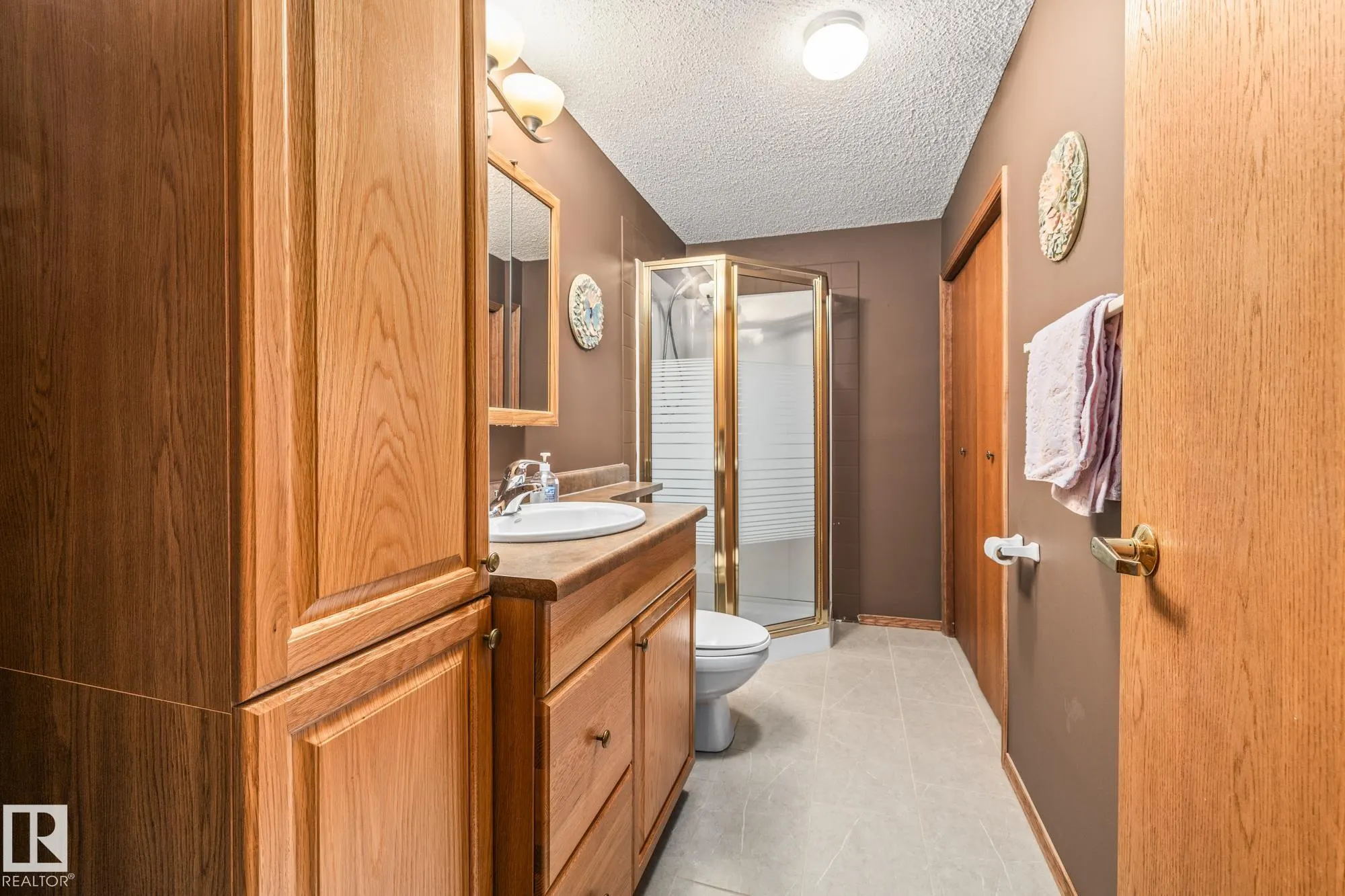 3 HARNOIS Place