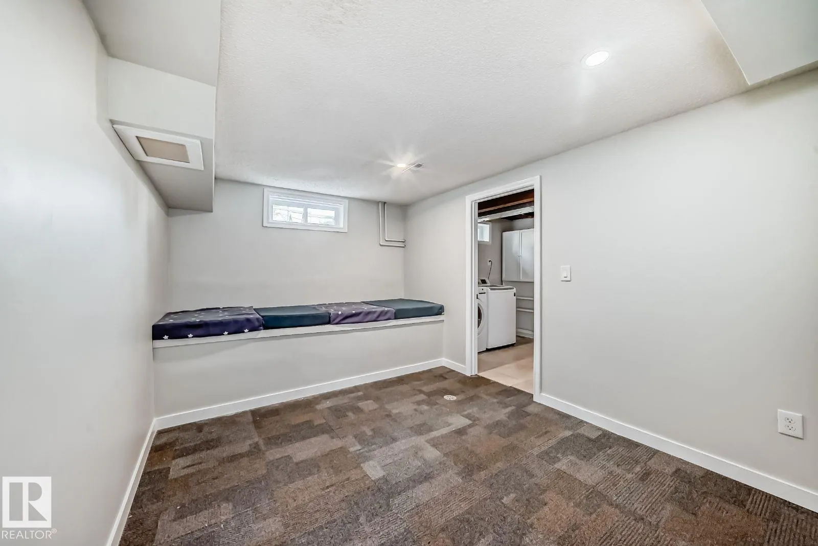 10936 BEAUMARIS Road