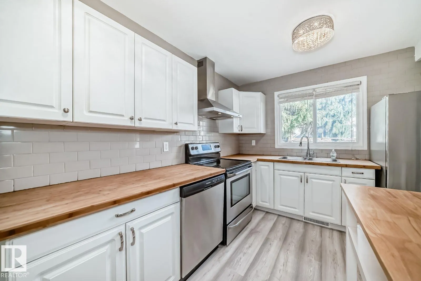 10936 BEAUMARIS Road