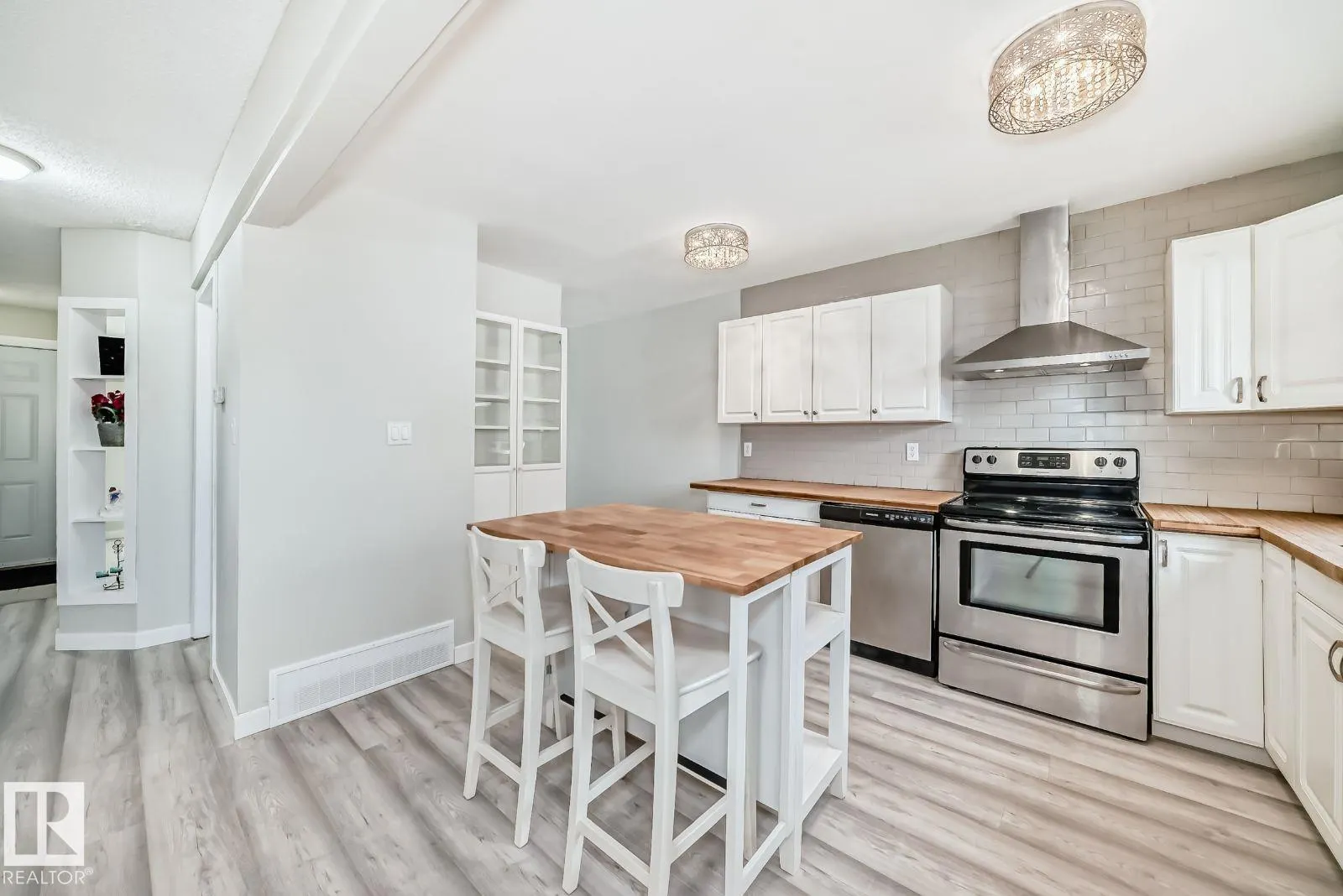 10936 BEAUMARIS Road