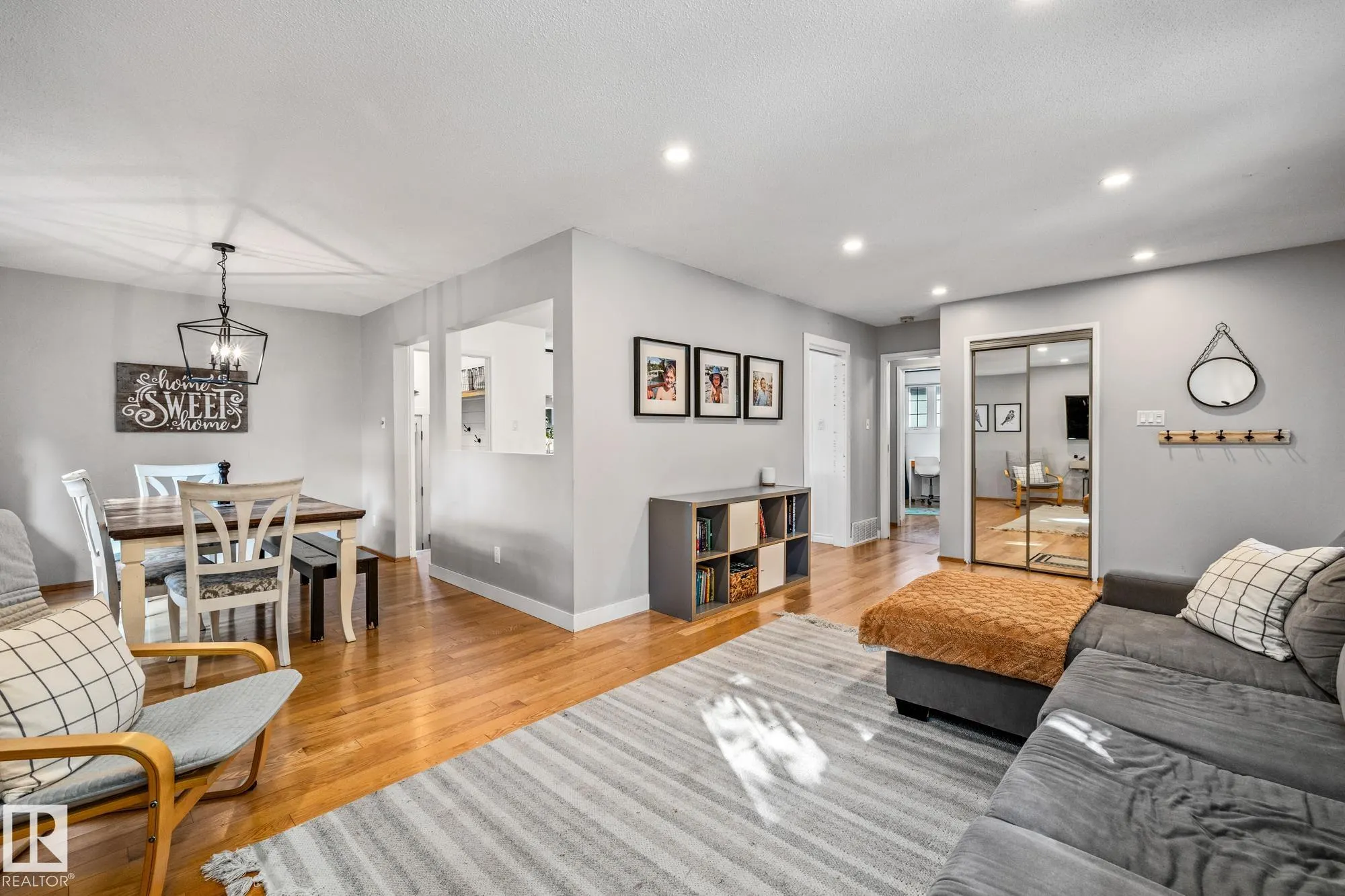 18 BURNHAM Avenue
