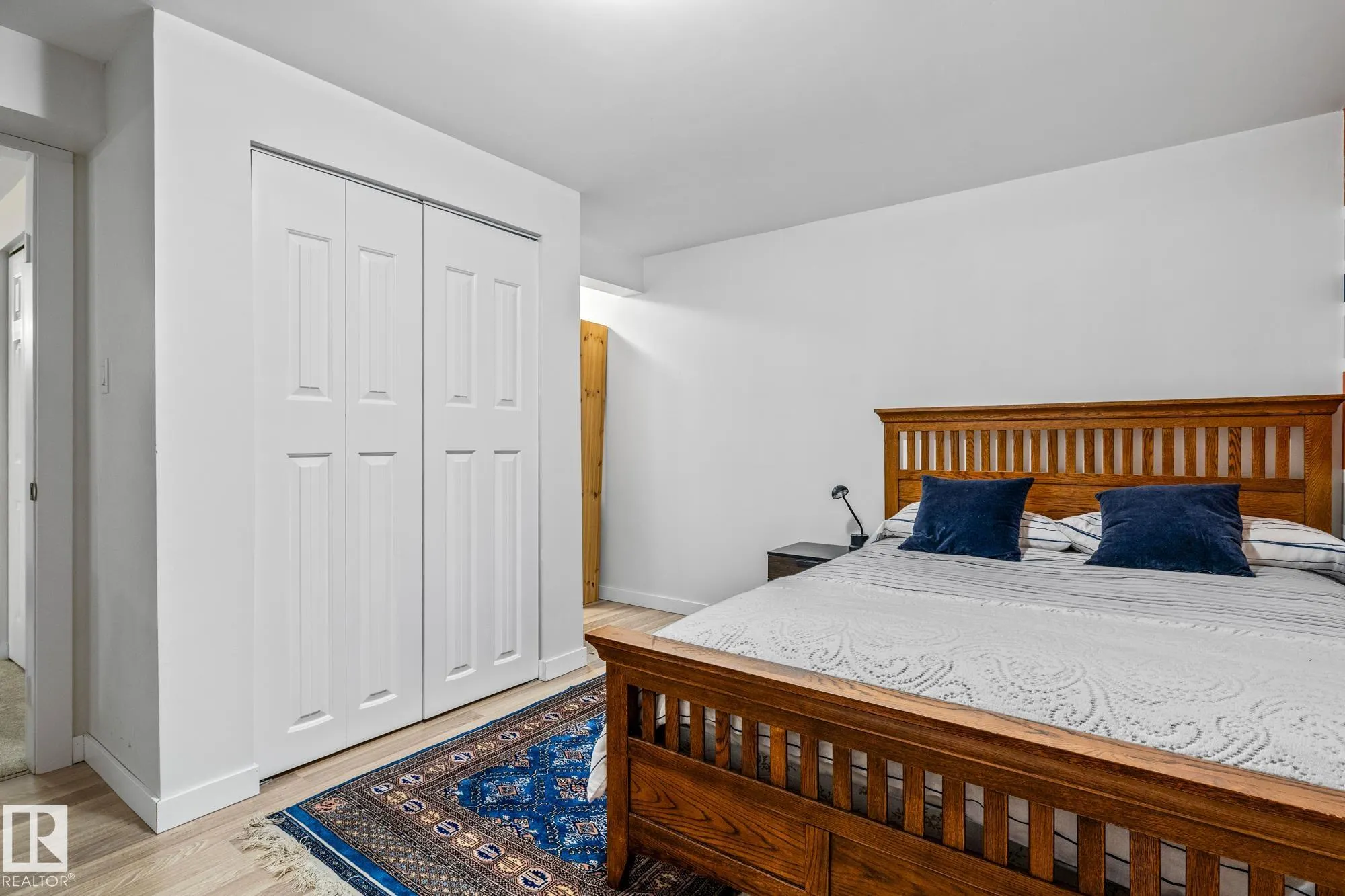 18 BURNHAM Avenue