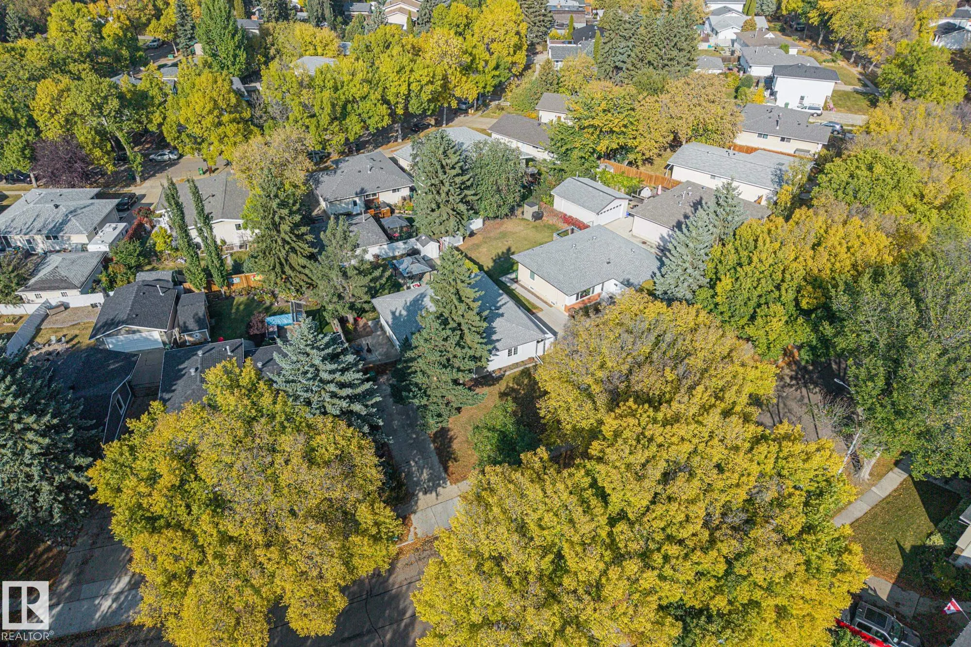 18 BURNHAM Avenue