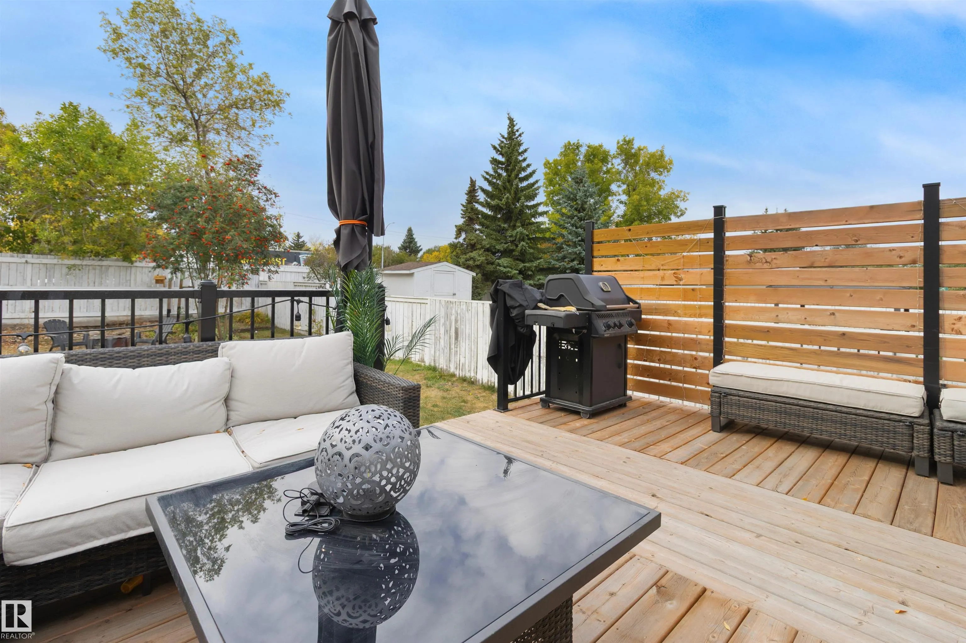 64 GREENWOOD Way