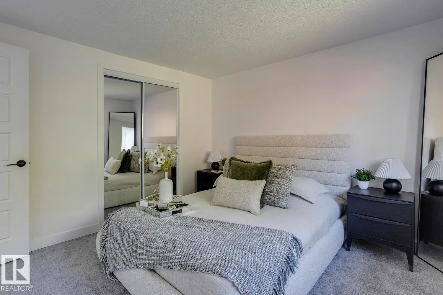 73 RIDGEWOOD Terrace