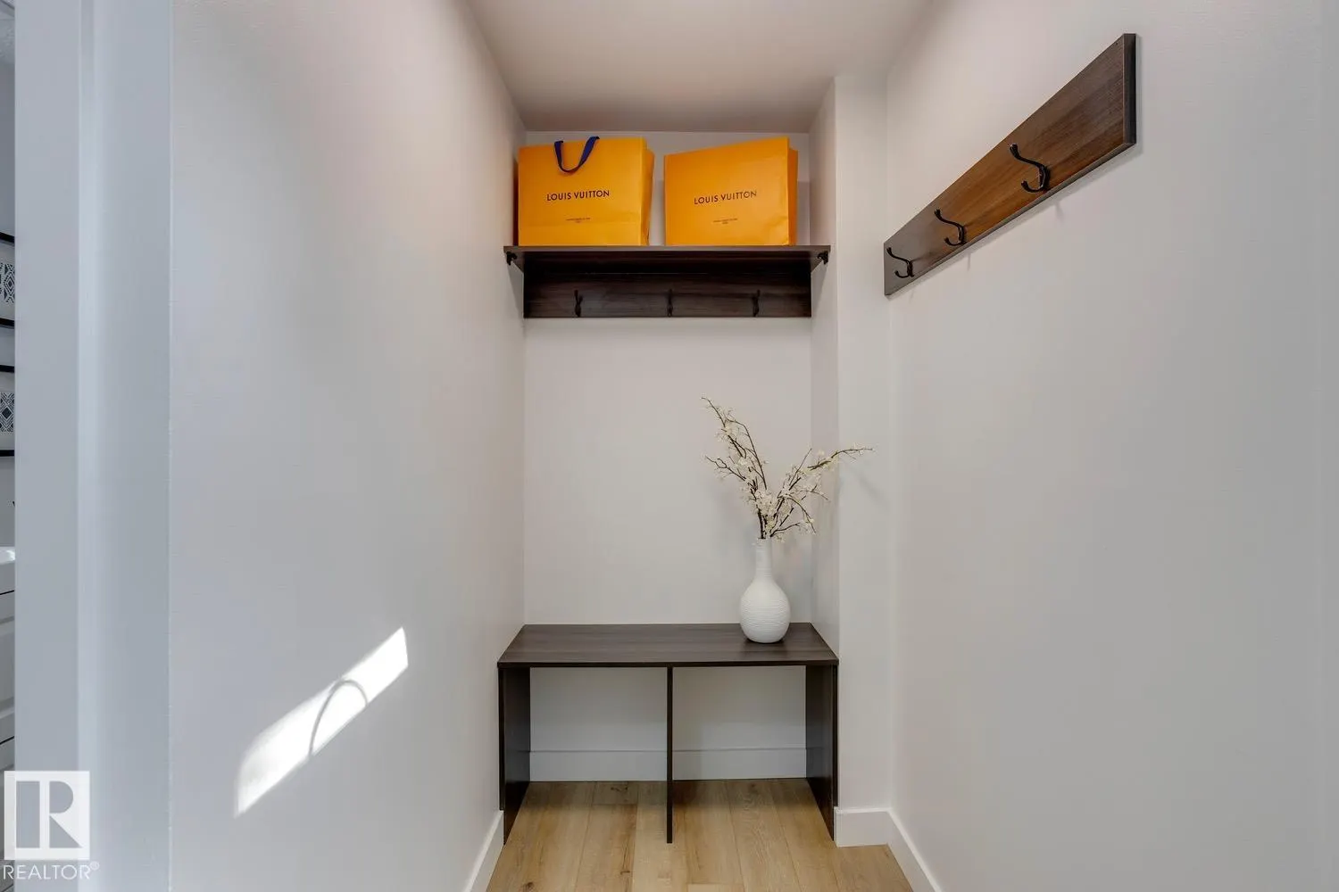 73 RIDGEWOOD Terrace