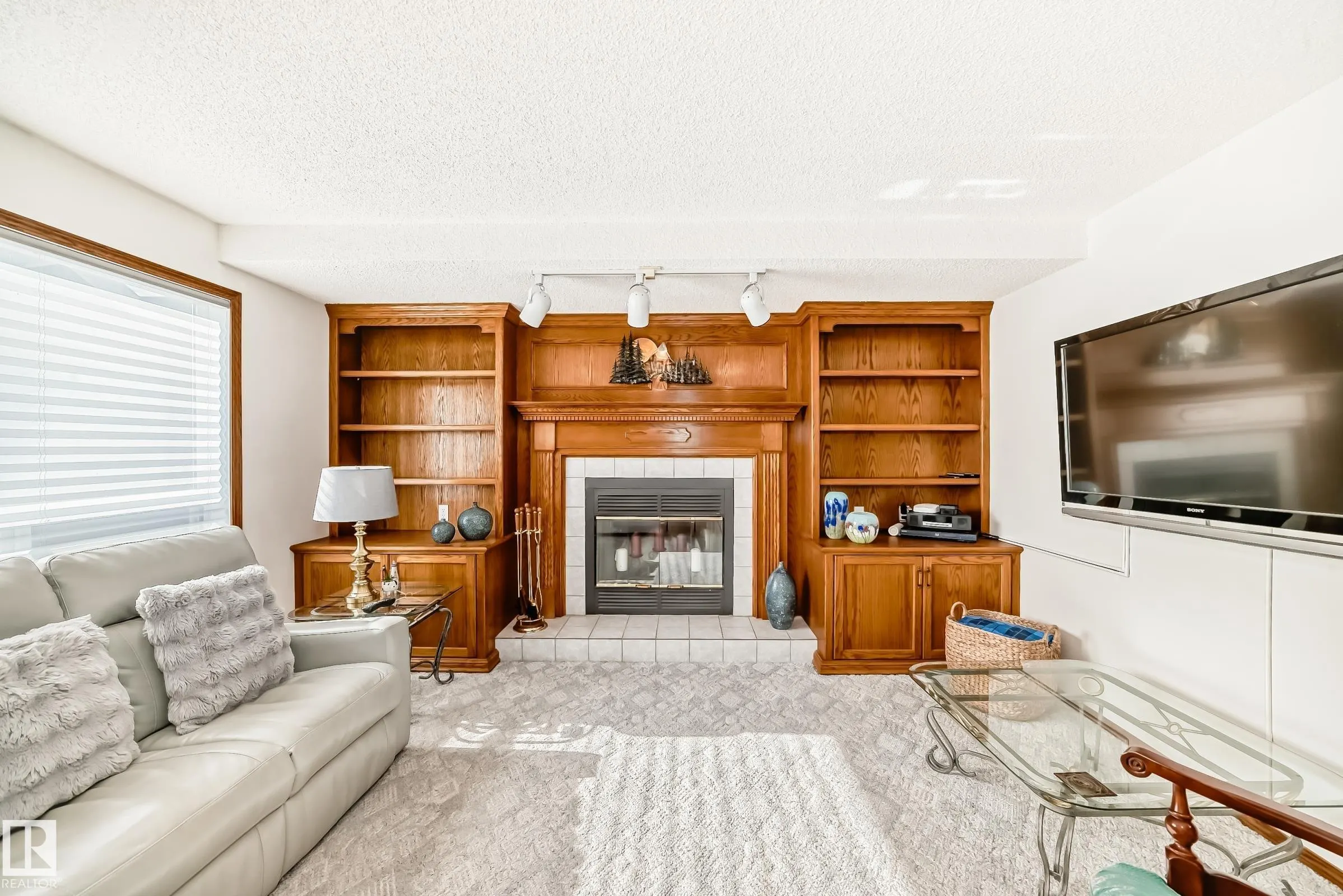 276 Porter Avenue