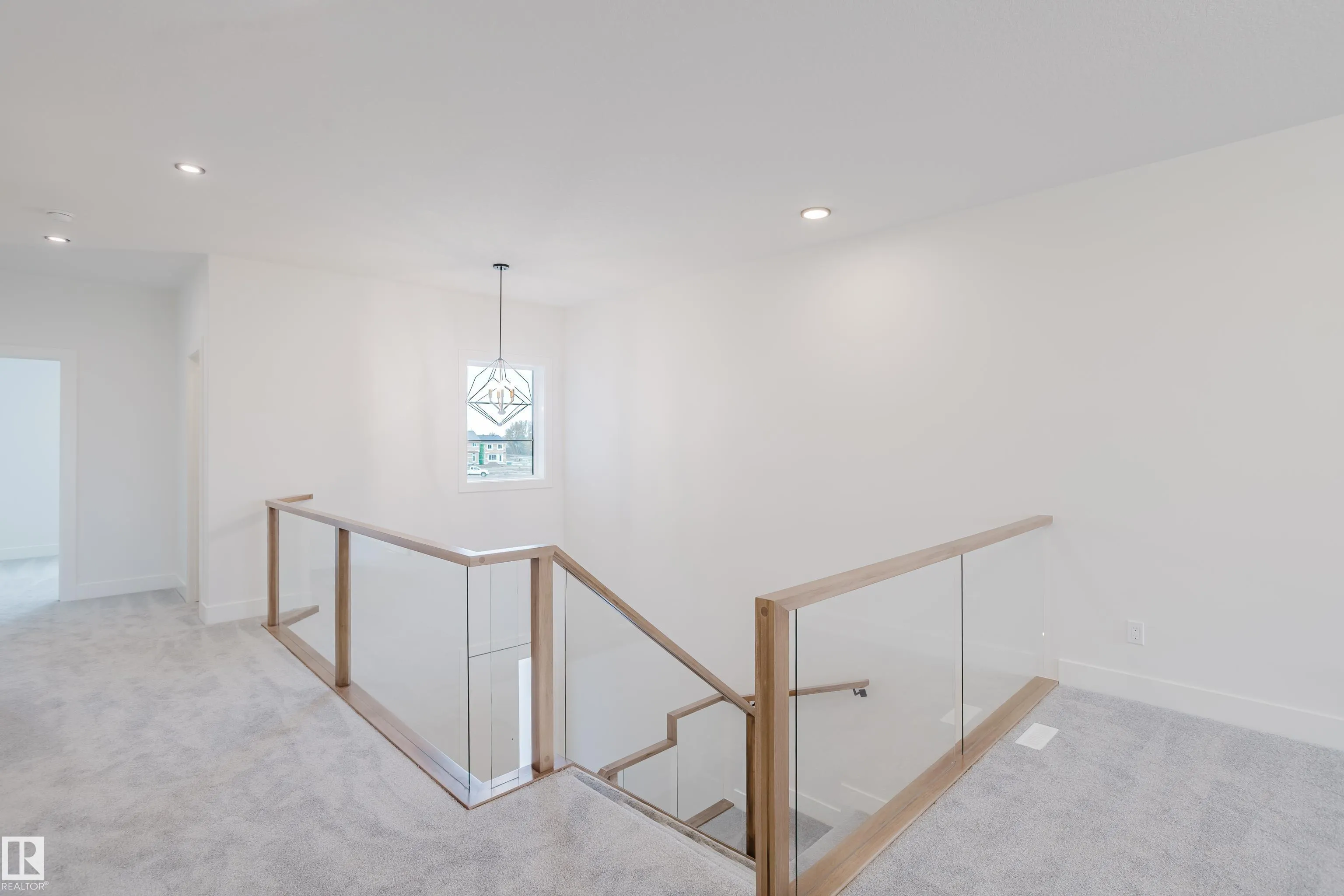 21112 26 Avenue