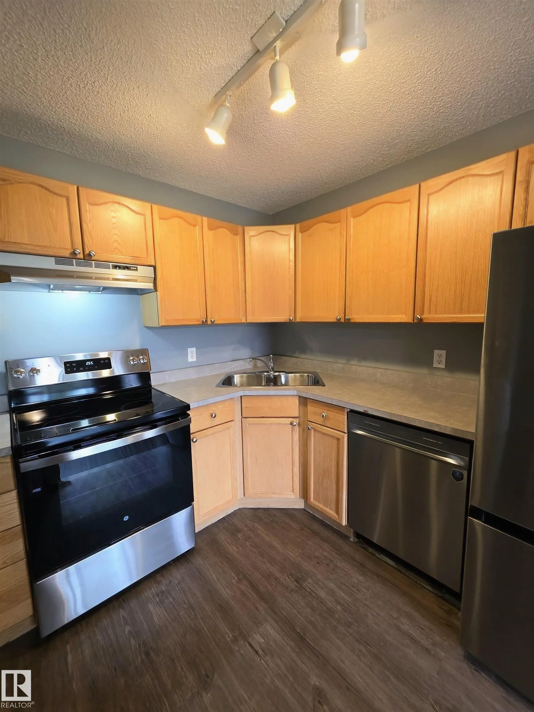70 WOODSMERE