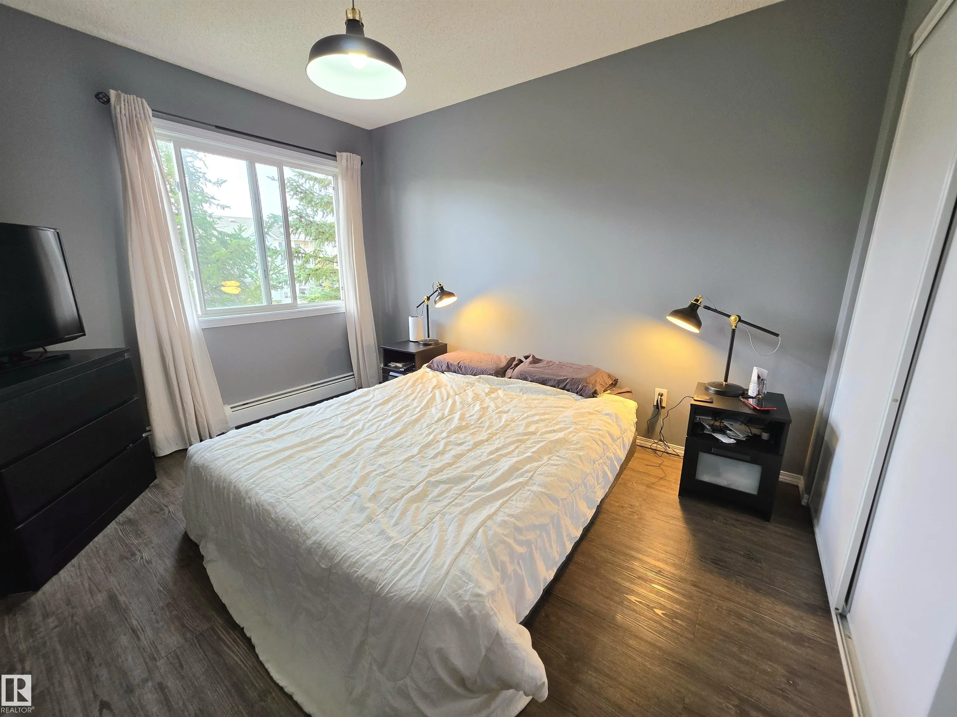 70 WOODSMERE