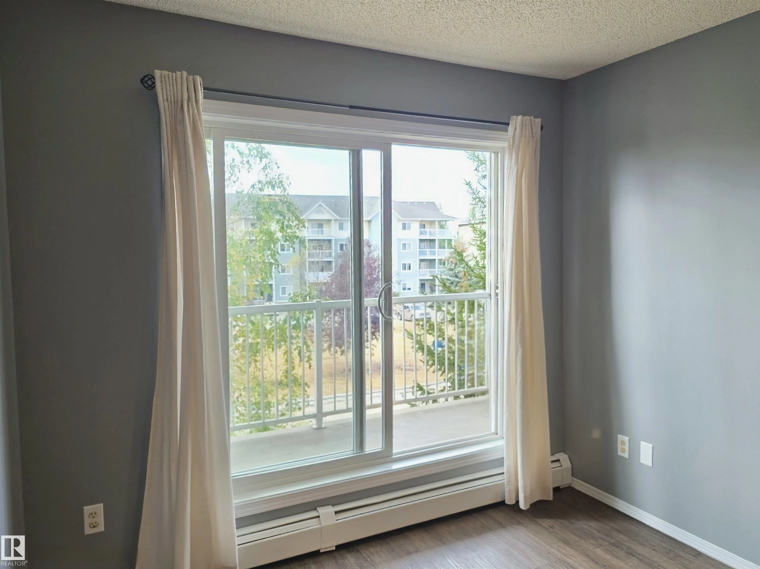 70 WOODSMERE