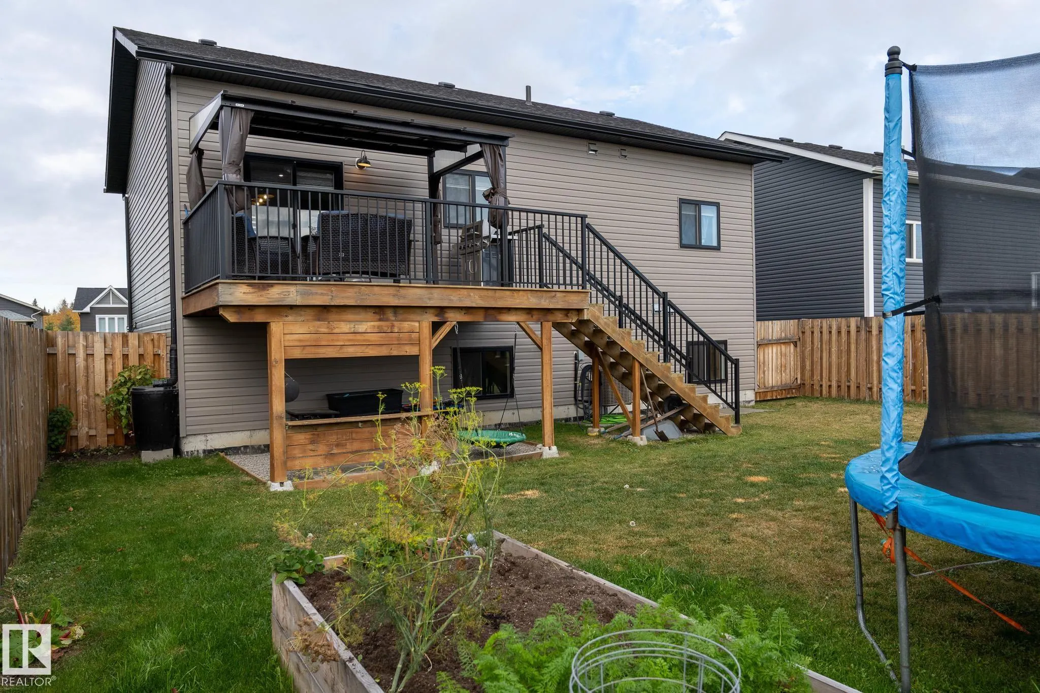 1447 WILDRYE Crescent