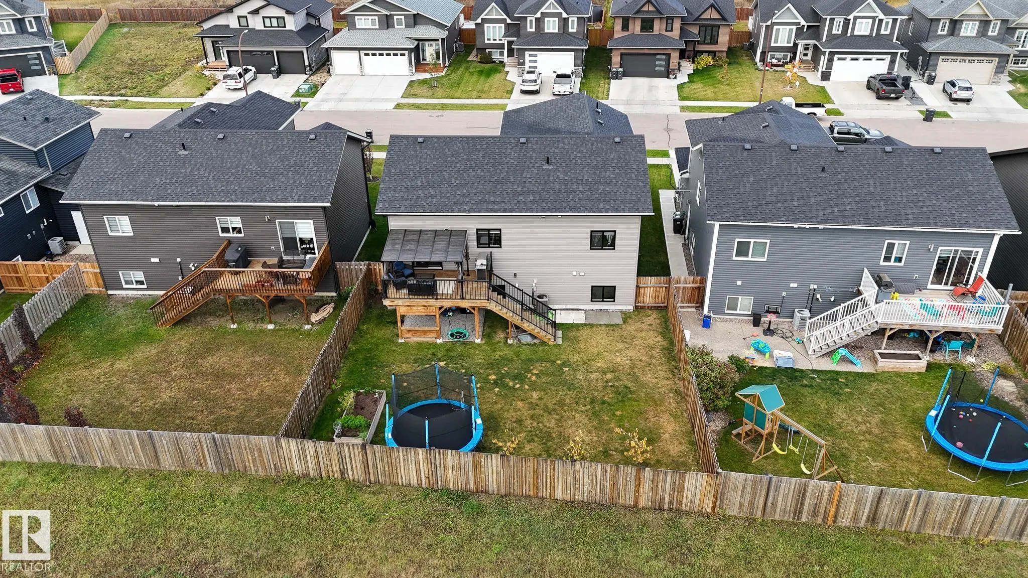1447 WILDRYE Crescent