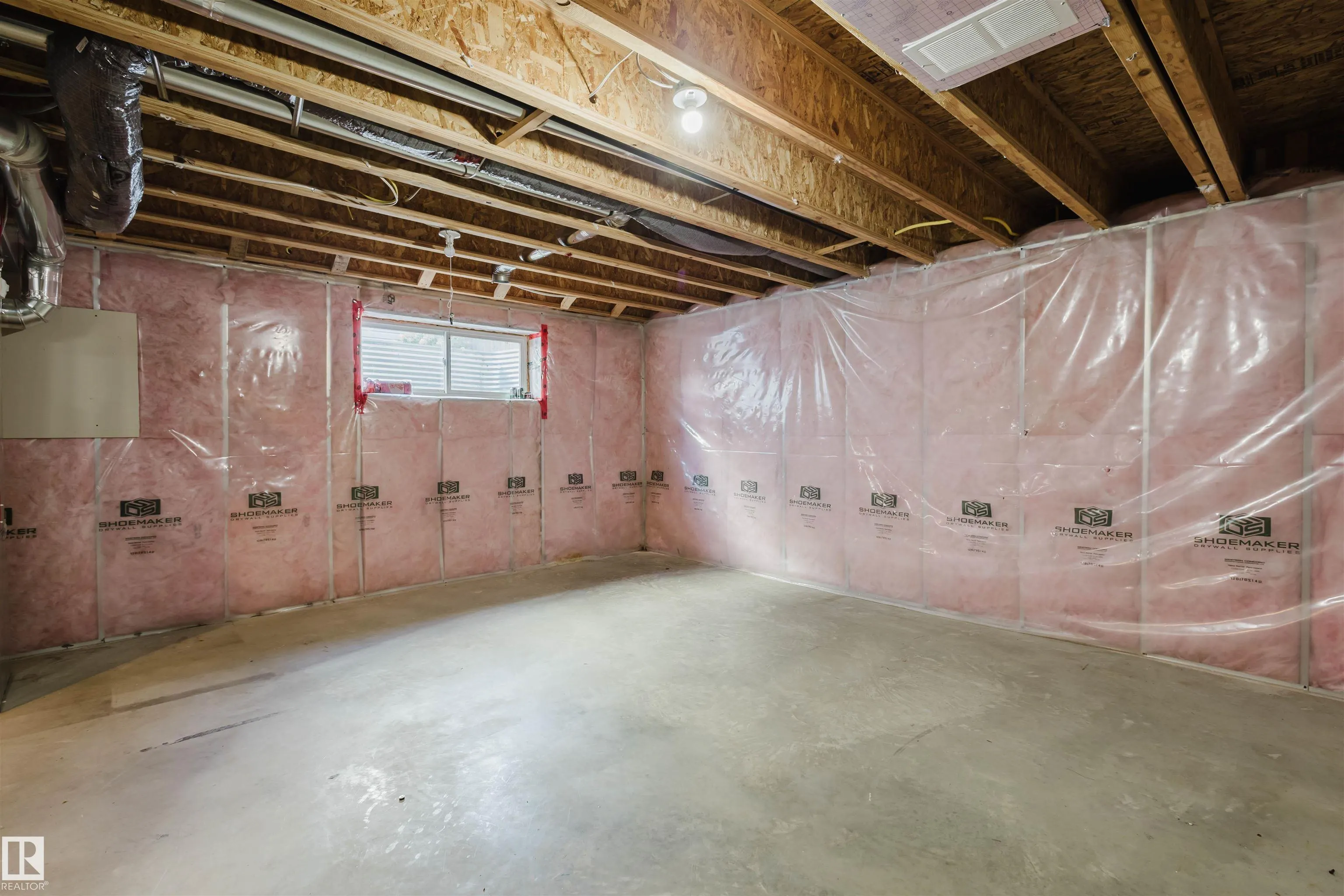 33 CATALINA CT