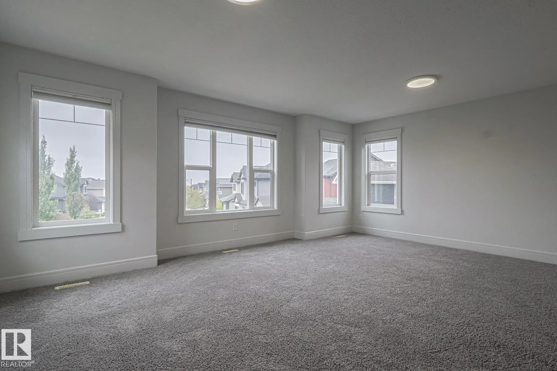 3167 WINSPEAR Crescent
