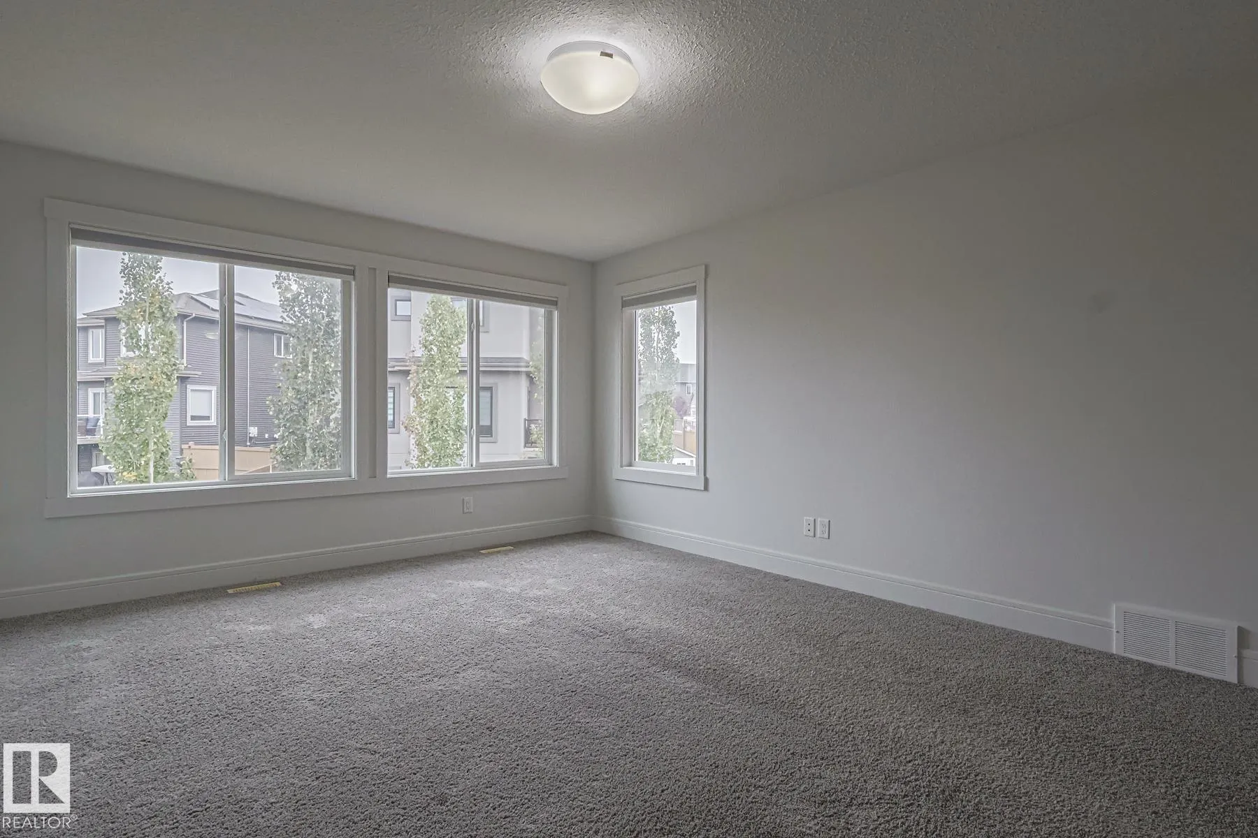 3167 WINSPEAR Crescent
