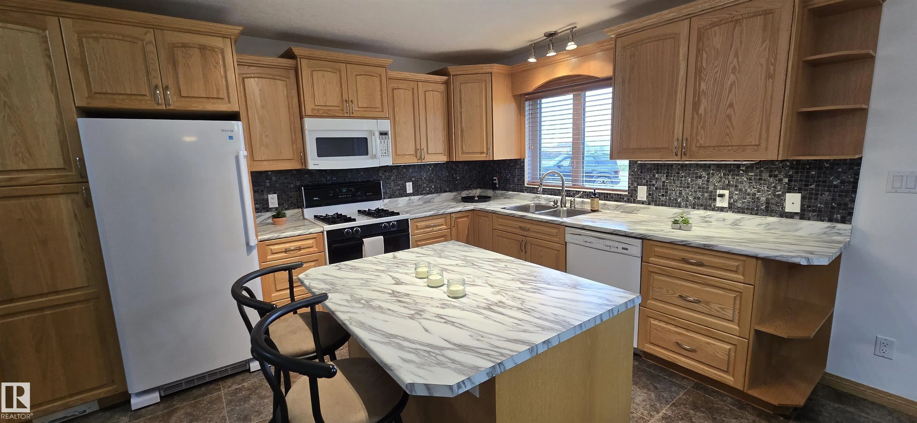15205 TWP 522