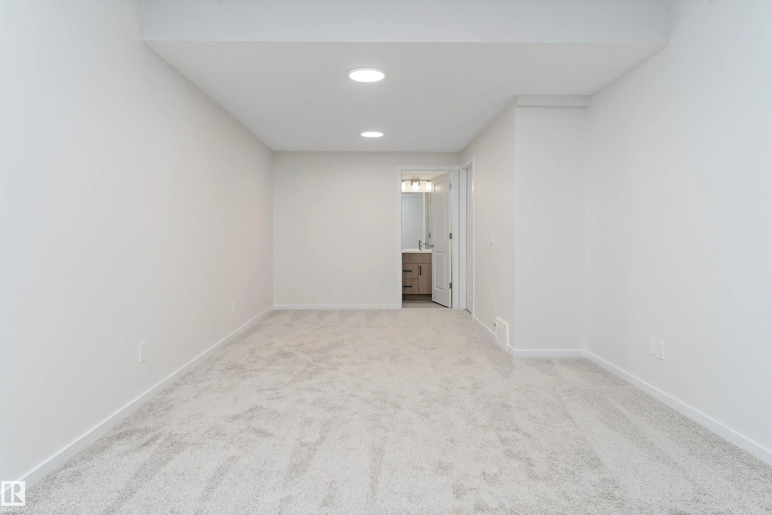 4277 Kinglet Drive