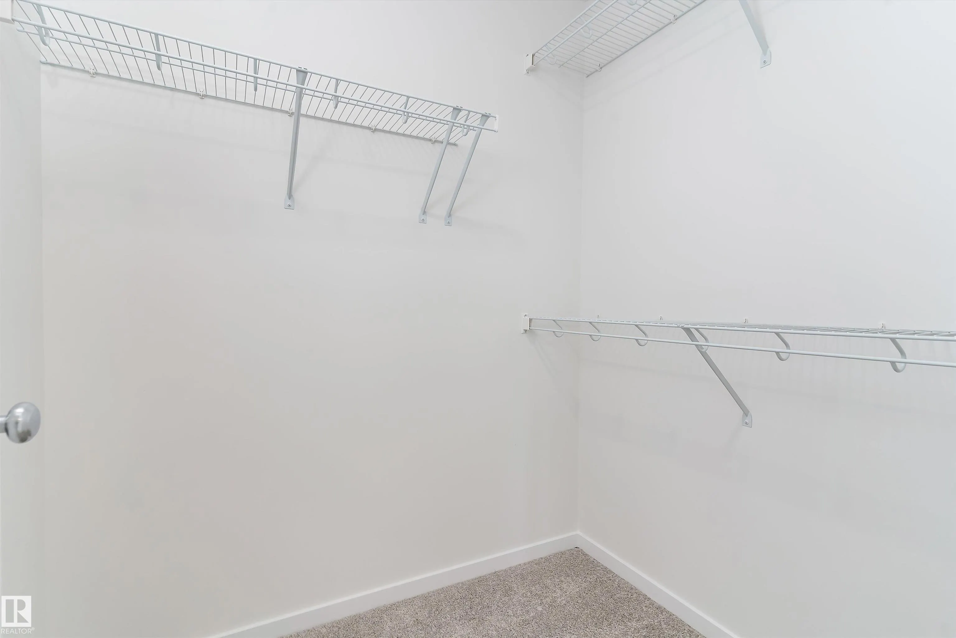 4277 Kinglet Drive