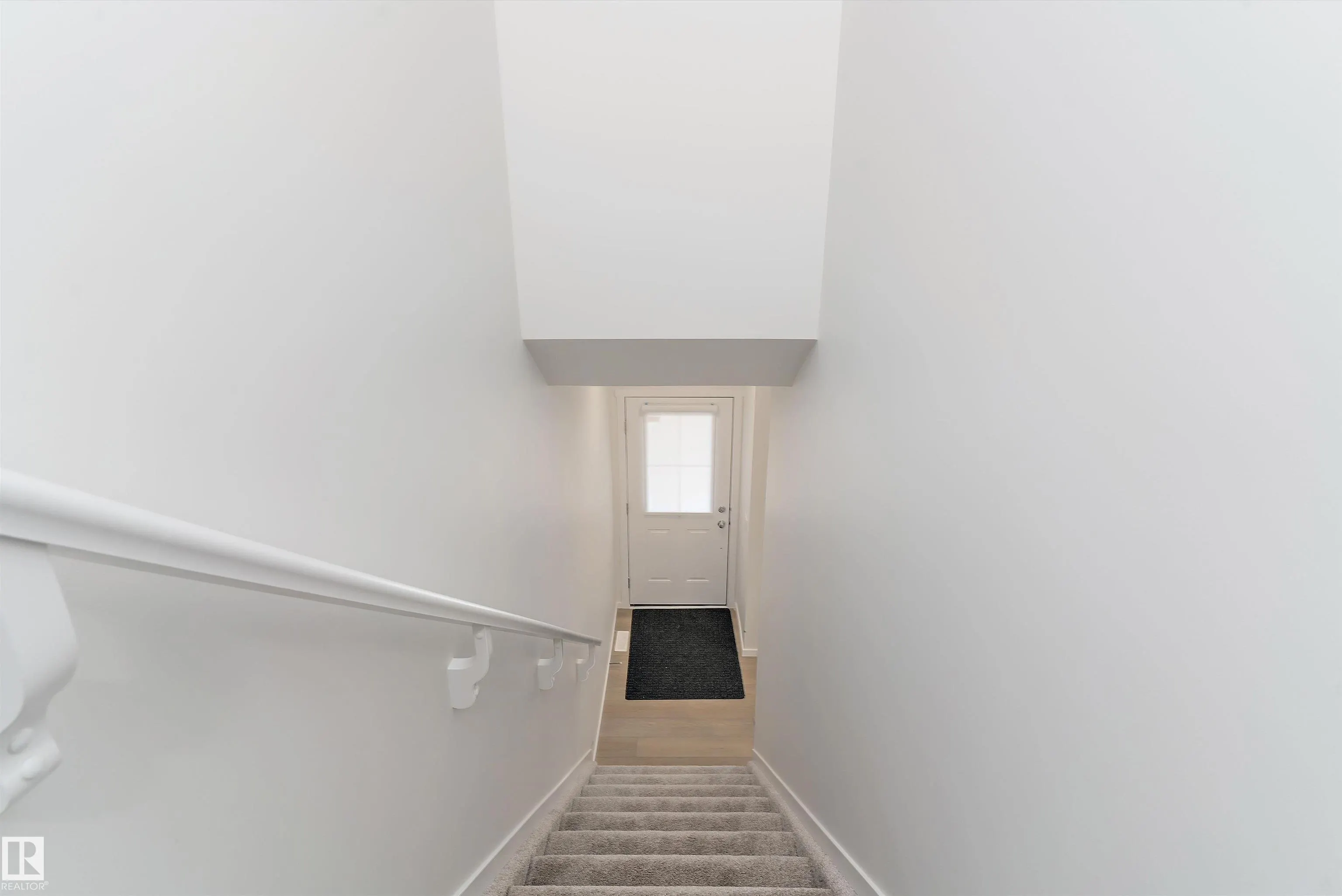 4277 Kinglet Drive