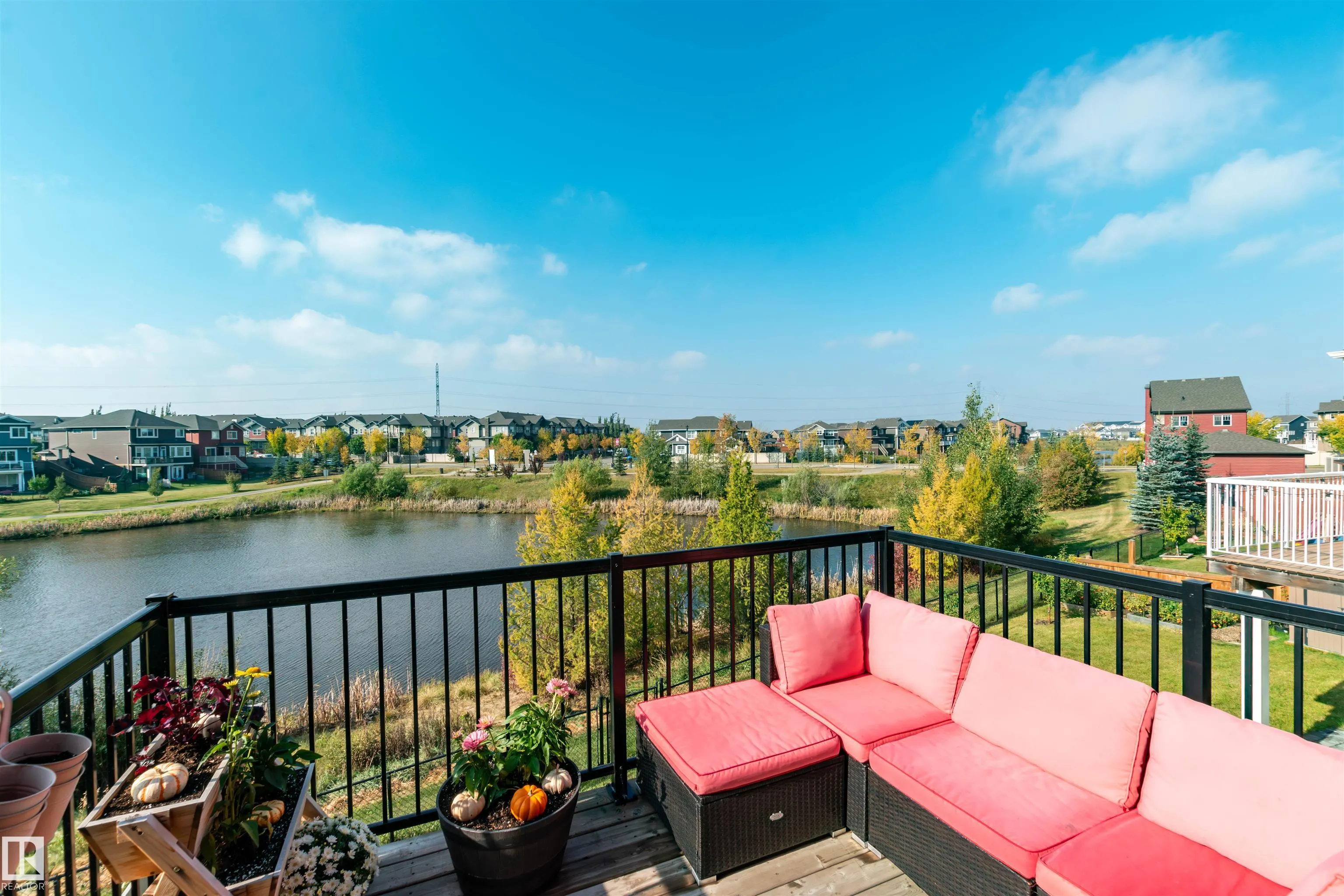 3805 CHERRY Loop