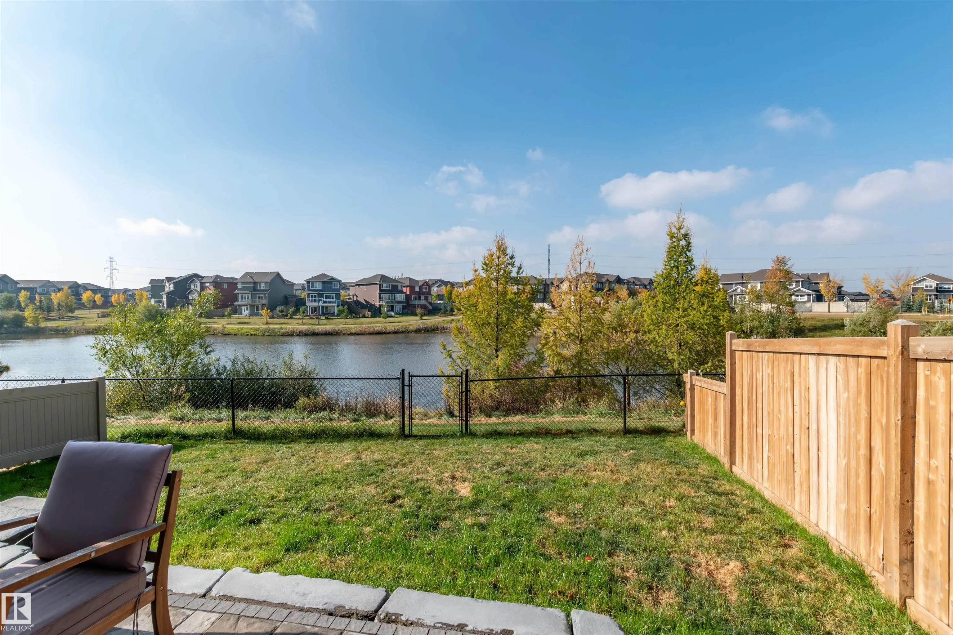 3805 CHERRY Loop