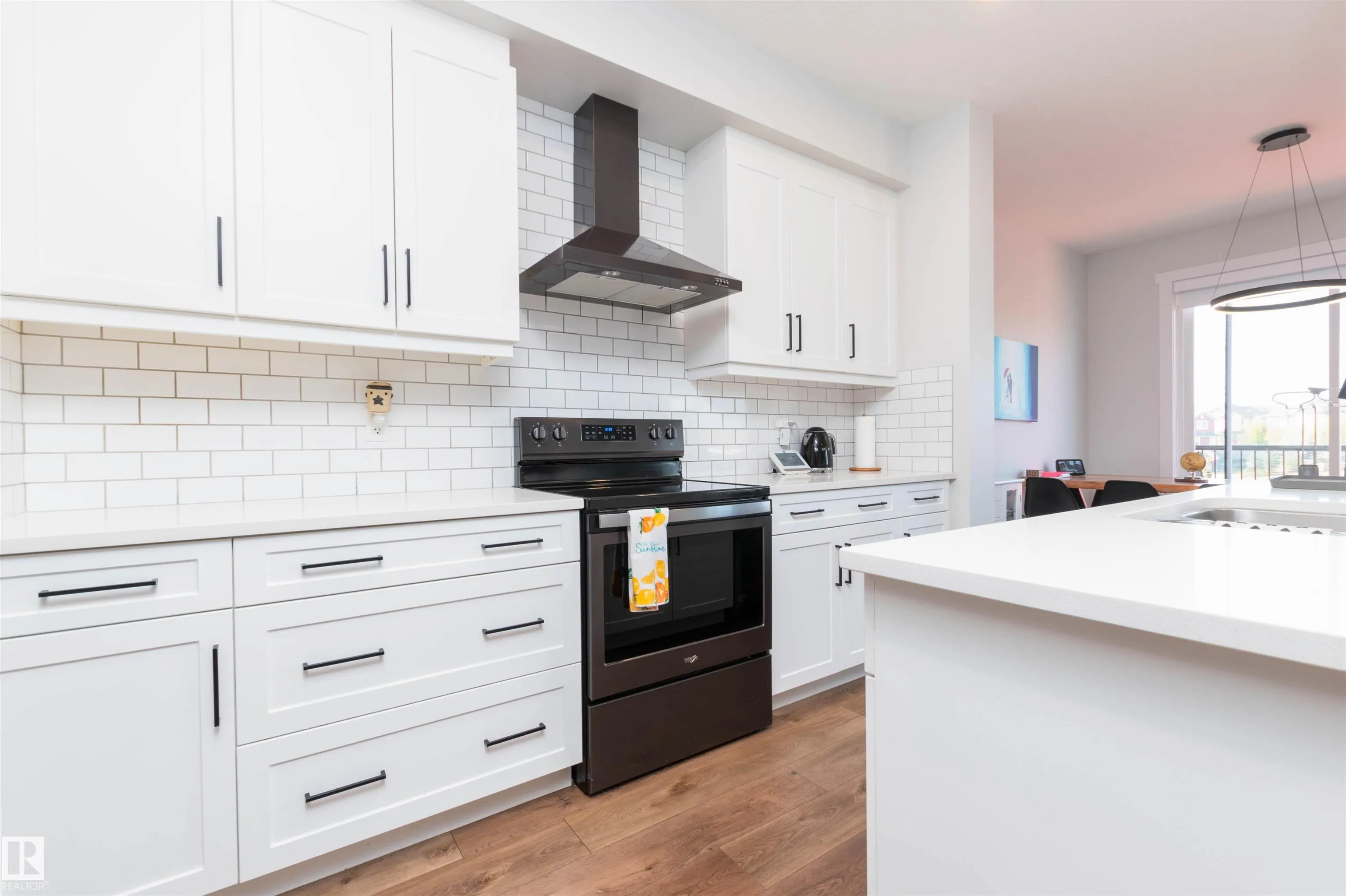 3805 CHERRY Loop